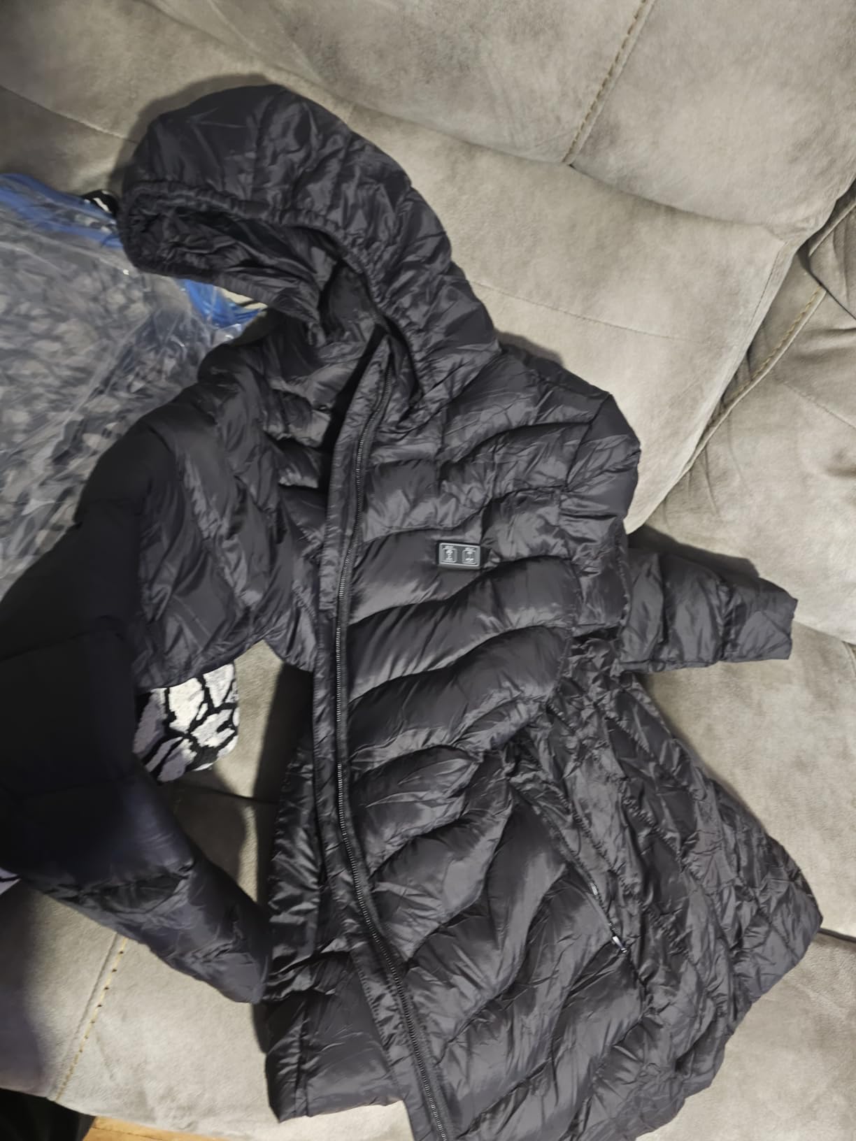Womens Heated Jacket with 10000mAh Battery Pack, Dual Control Button Heated Coat customer photo 2