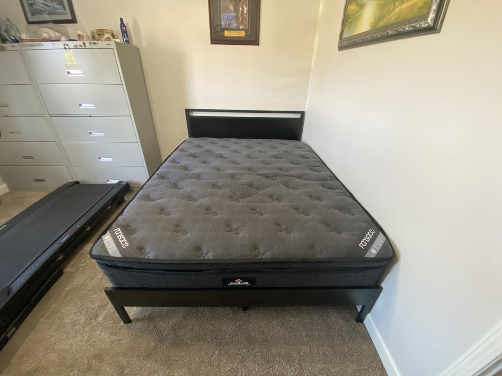 Z-hom Twin Metal Bed Frame with Wooden Headboard and Footboard, Heavy Duty Platform Frame with Metal Slats, No Box Spring Needed, Quiet and Non-Slip Design, Bed Storage for Small Bedroom,Black customer photo 1