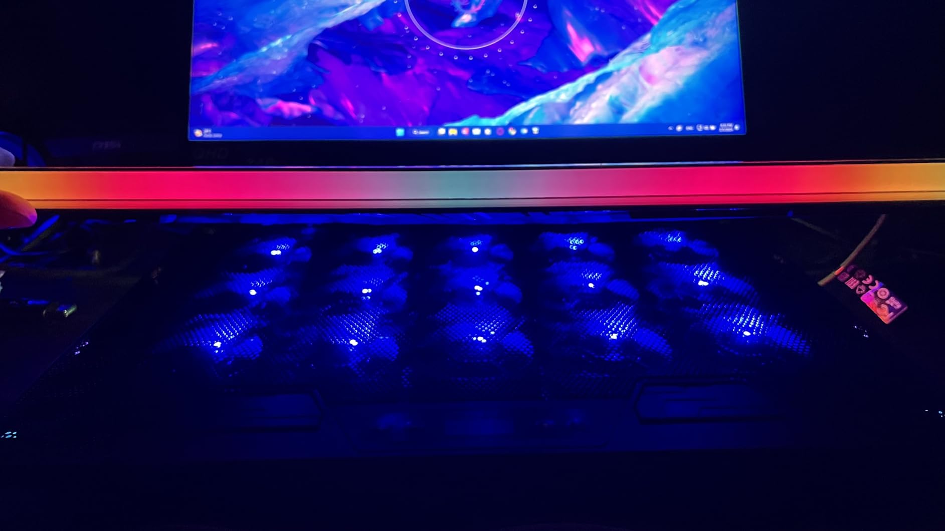 AICHESON Gaming Laptop Cooling Pad with 8 Fans, RGB Computer Stand for 15.6-17.3 Inch Notebook with 7 Height Slots, 2 USB Ports, AA3 customer photo 2