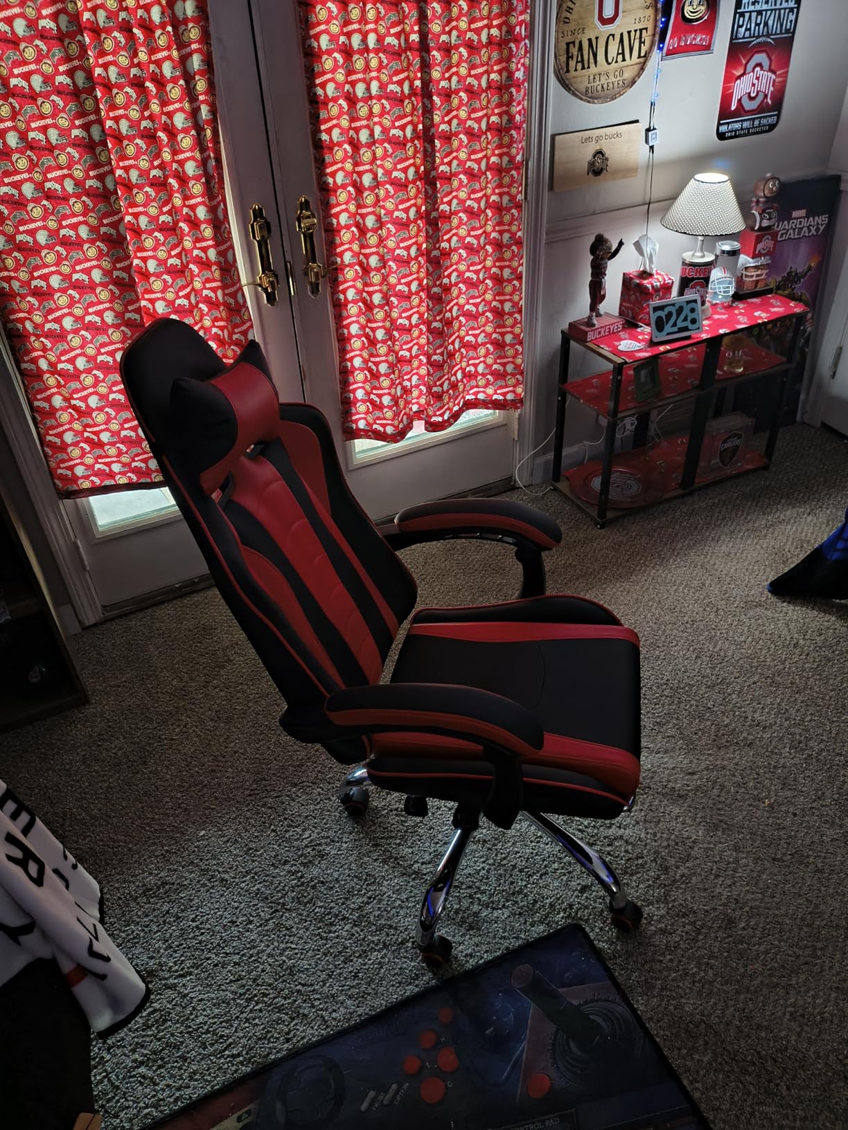 Yaheetech Gaming Chair, Video Game Chair with Massage Lumbar Support and Footrest Height Adjustable Ergonomic Computer Chair with Swivel Seat and Headrest, Black/Red customer photo 2