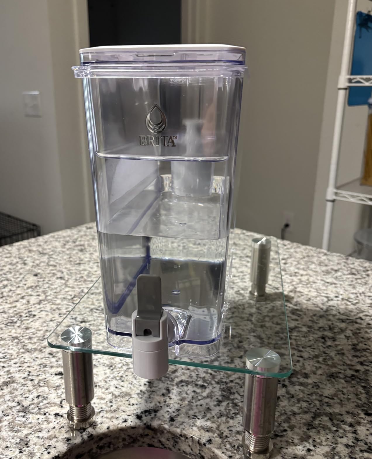 Brita XL 27 Cup Water Filter Pitcher, 1 Brita Plus Filter, Ultramax, Black | WQA and NSF/ANSI Certified, Reduces Chlorine, Copper, Mercury & Cadmium, Lasts 2 Months, Household Essential customer photo 2