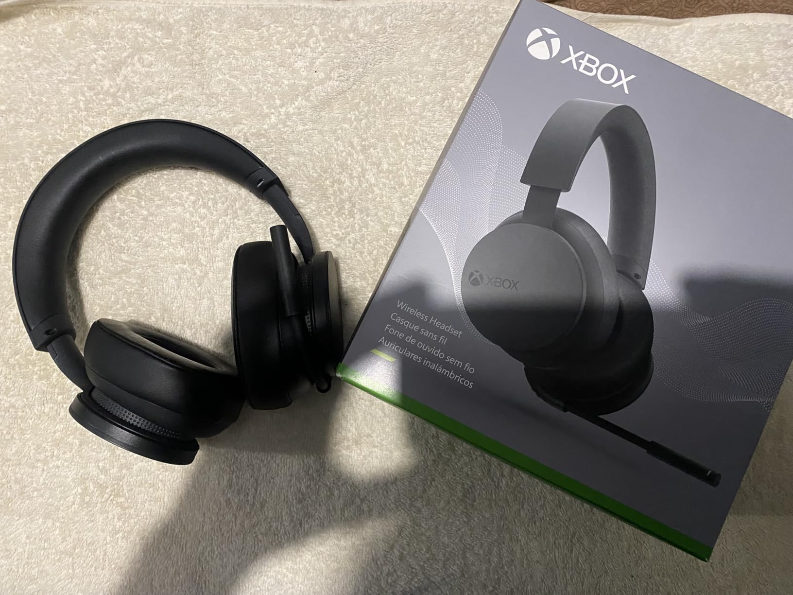 Xbox Wireless Gaming Headset customer photo 1