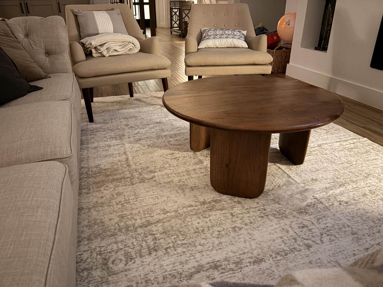 Srugn Washable Rugs 8x10 Area Rugs for Living Room, Ultra Soft Faux Wool Retro Rugs for Bedroom, Dining Room, Non Slip & Non-Shedding Low Pile Vintage Print Rug customer photo 1