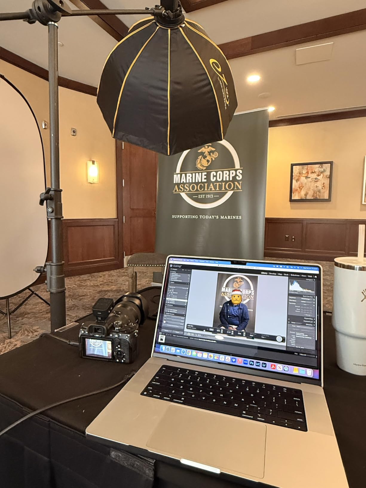 Heavy Duty C Stand 6.9ft/210cm with Holding Arm Sandbag Grip Head Stainless Steel Photography Light Stand C-Stand Sturdy for Photography Studio Video Monolight Softbox Shooting (Black) customer photo 1
