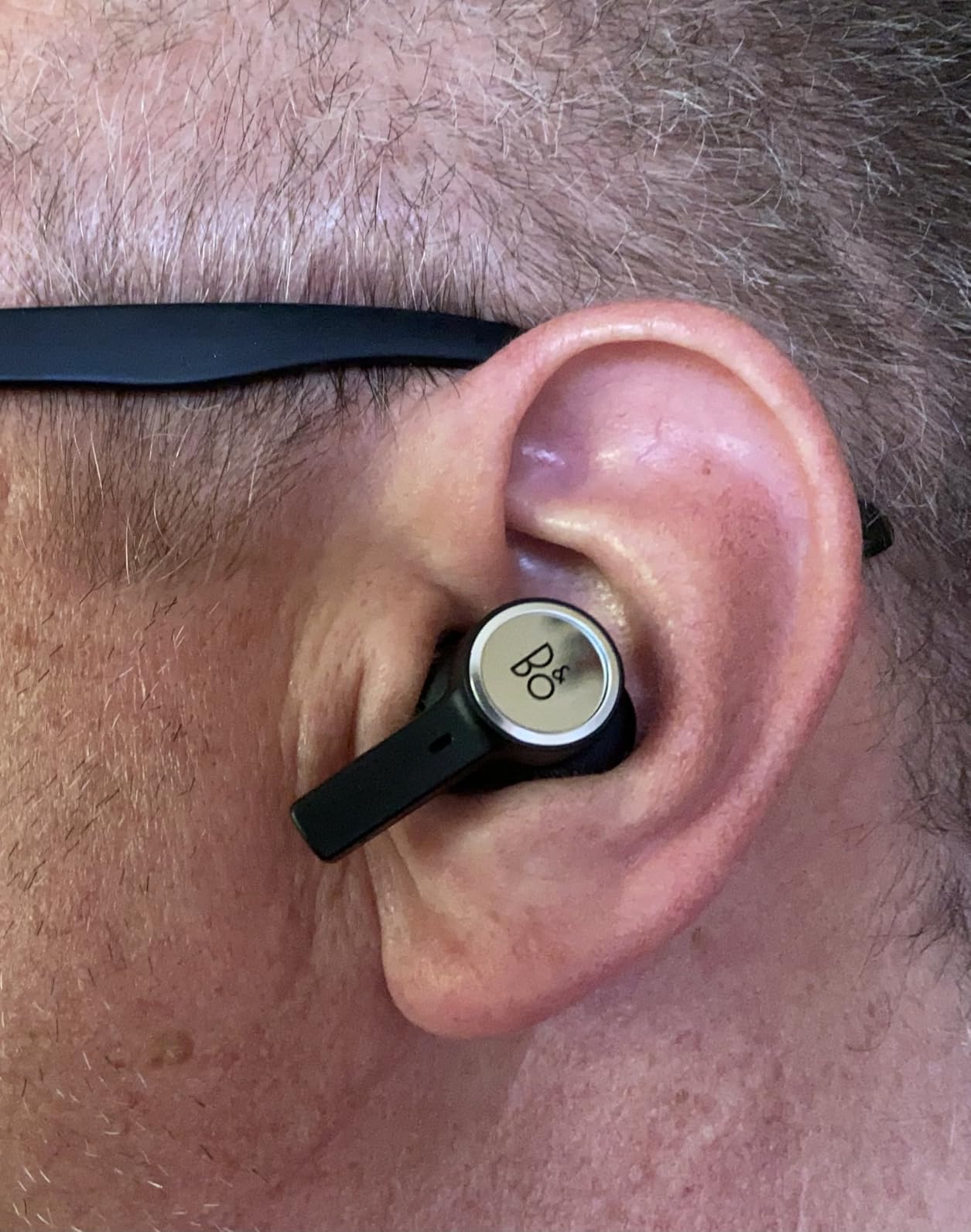 Bang & Olufsen Beoplay Eleven Premium Wireless in-Ear Earbuds with Bluetooth 5.2 and Active Noise Cancellation, Copper customer photo 2