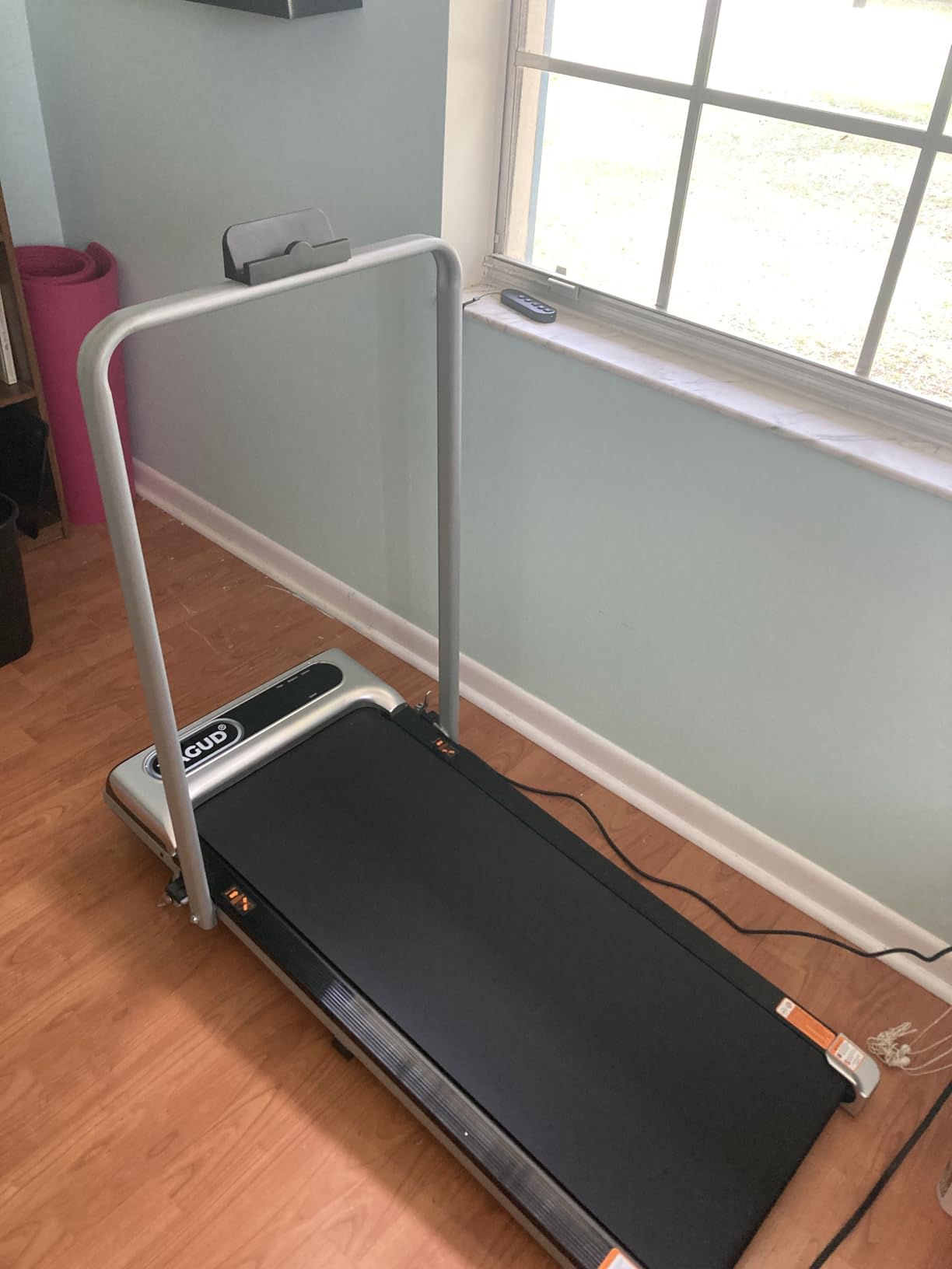 Yagud Walking Pad, Walking Pad Treadmill for Home Office, Portable Under Desk Treadmill with Remote Control and LED Display, Walking Jogging Running Machine customer photo 1