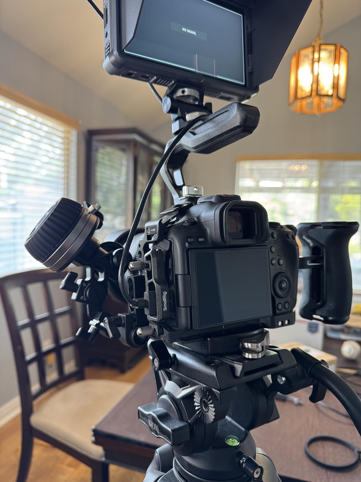 SmallRig Follow Focus F50 with Stepless Dynamic Damping Lever Adjustment and A/B Stops, Including 15mm Rod & Rod Clamp, for DSLR, Sony FE/FEC, Canon customer photo 1