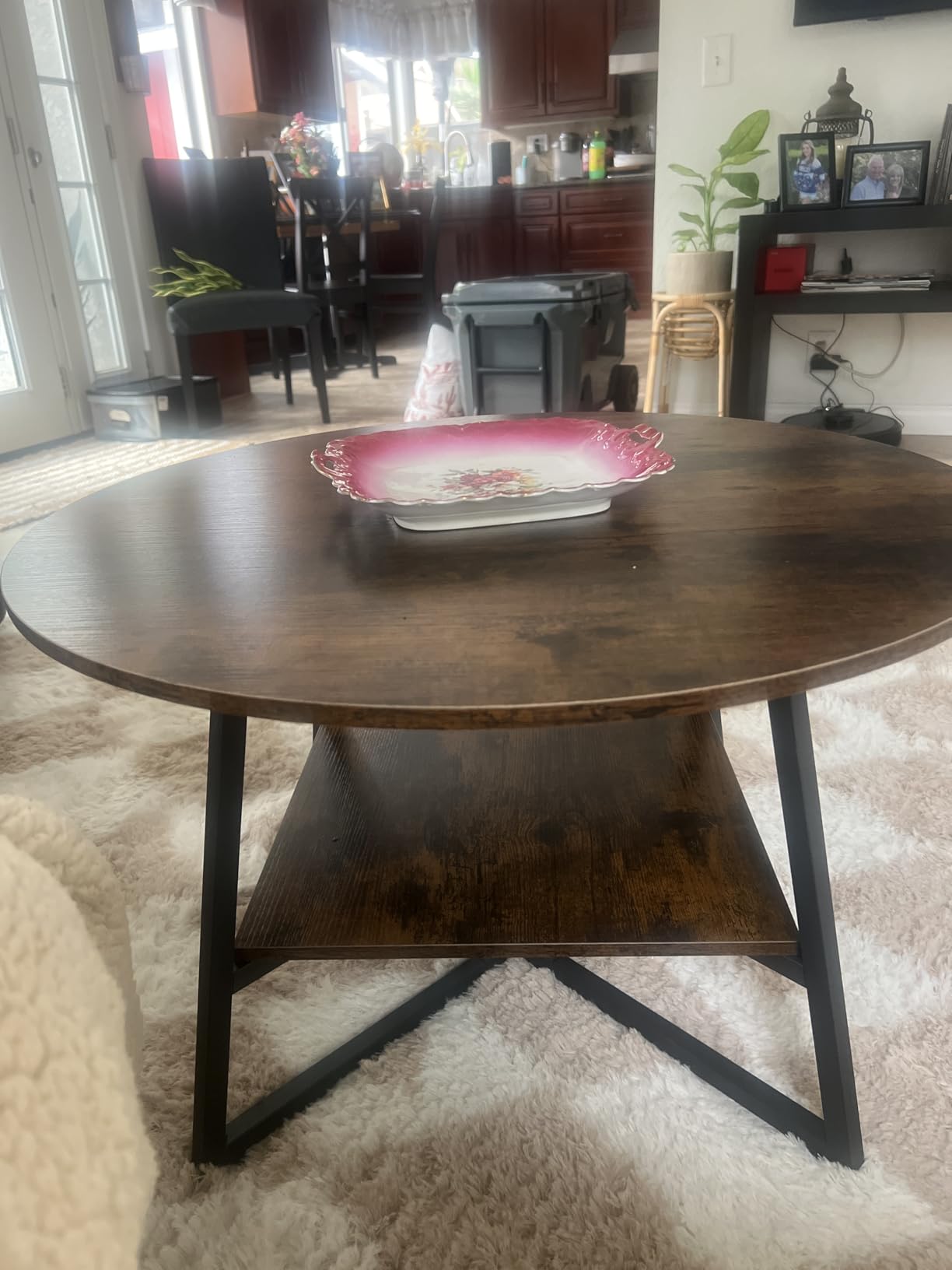 Round Coffee Table, Small Circle Coffee Table with Storage, Modern Wood Round Center Table for Living Room, Home Office, Small Space, Easy Assembly, Rustic Brown customer photo 1
