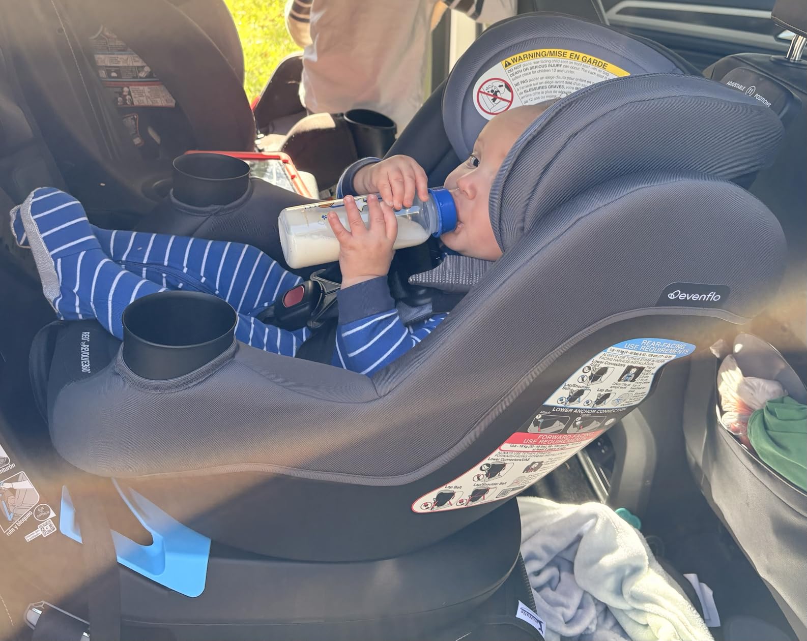 Evenflo REO by Revolve360 Rotating 2-in-1 Convertible Car Seat, 360 Degrees, Infant to Toddler, Forward and Rear Facing, Compact Design, One-time Install (Lenox) customer photo 2