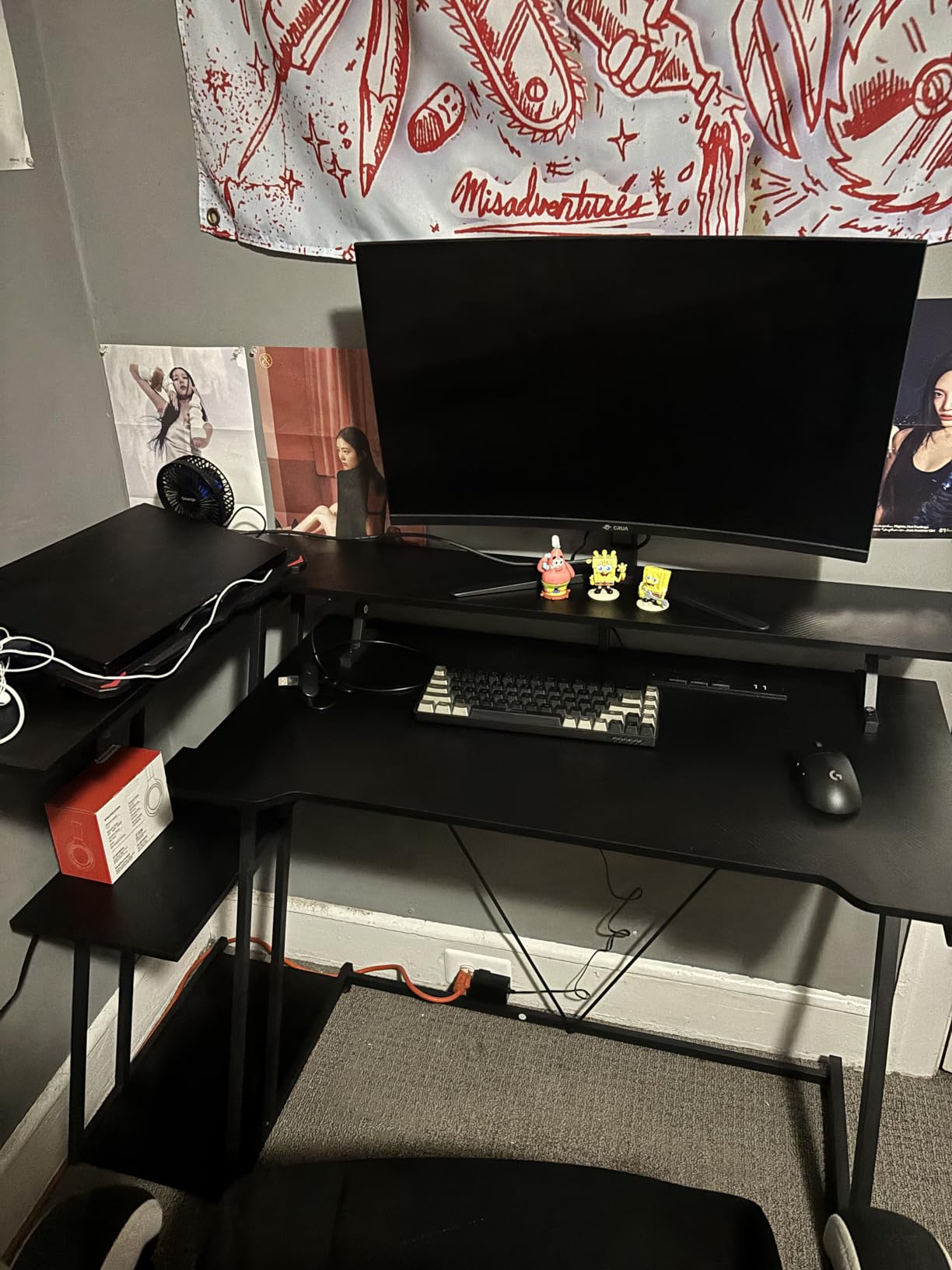 Korfile 40 Inch Gaming Desk with Power Outlet & LED Lights, L Shaped Computer Gaming Table with 3 Tiers Storage Shelves, Corner Gamer Desk with Monitor Stand for Small Space, Carbon Fiber Black customer photo 1
