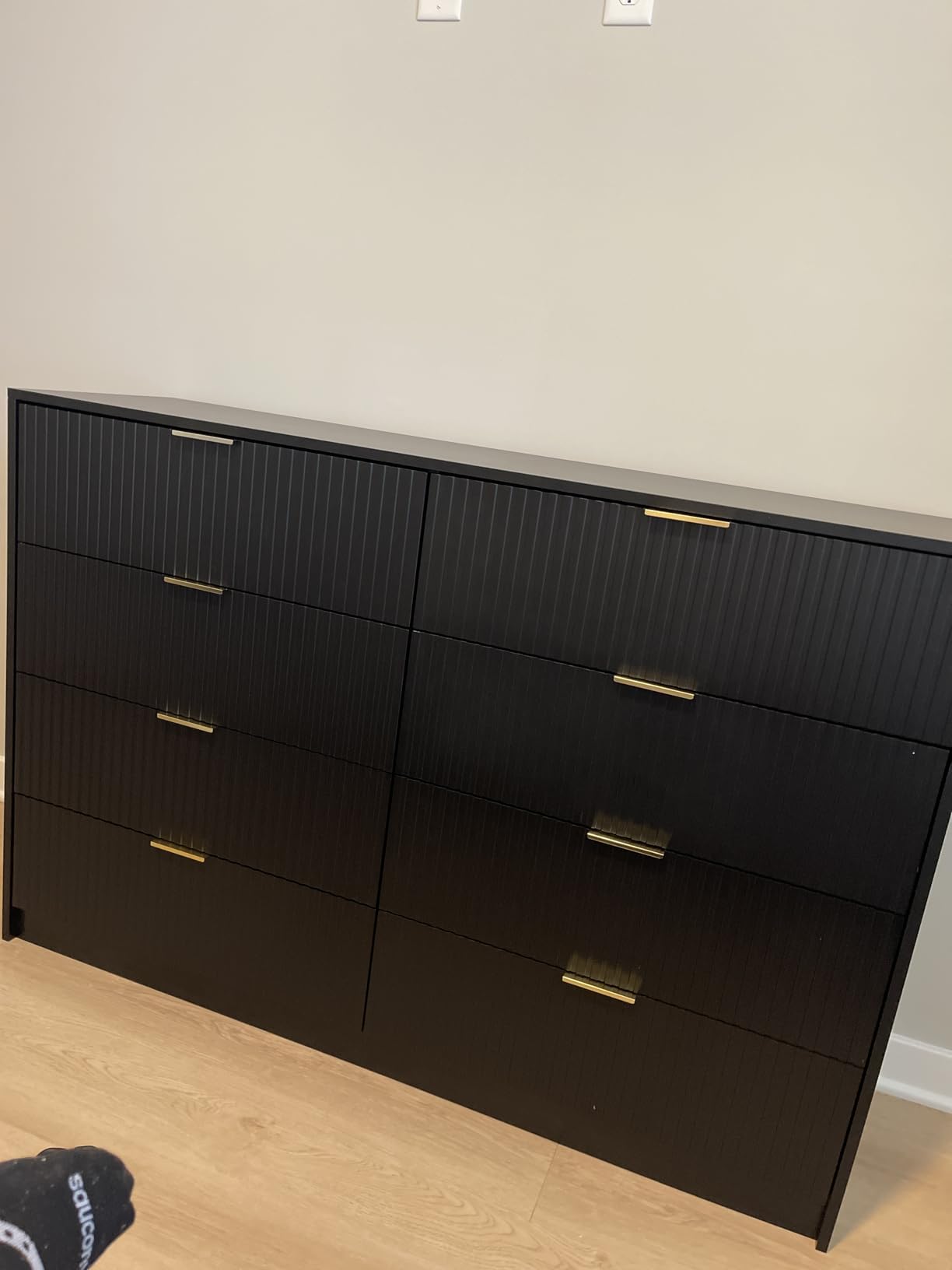 Furniway Beige Dresser for Bedroom, Modern Dresser with 9 Drawers and Smooth Slides, Wide Chest of Drawers with Golden Handles for Bedroom, Living Room, Closet, 15.7