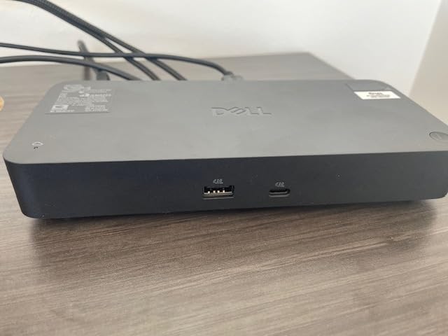 Dell SD25TB4 Pro Thunderbolt 4 Smart Dock - 8K Display Support, 180W Adapter, 3-Year Warranty, HDMI, DisplayPort customer photo 2
