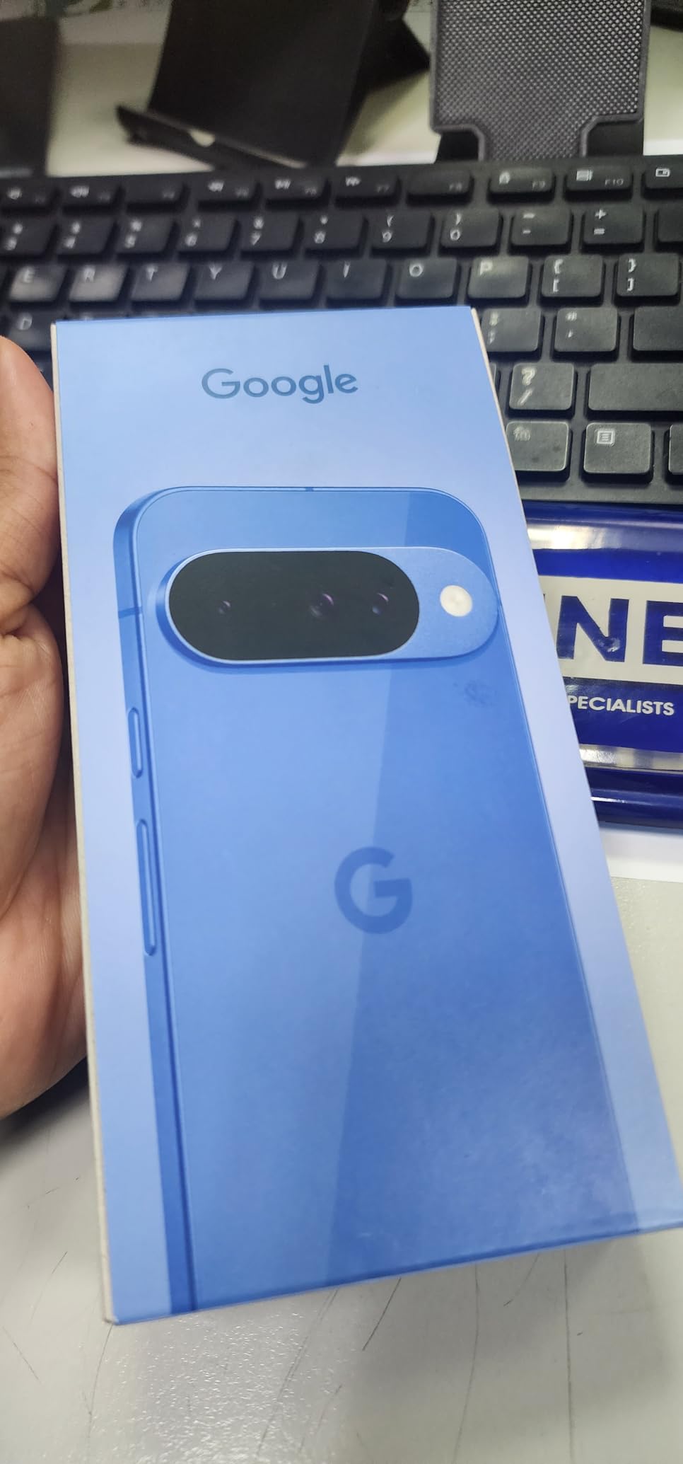 Google Pixel 10 - Unlocked Android Smartphone - Gemini AI Assistant - Advanced Triple Rear Camera, Fast-Charging 24+ Hour Battery, and 6.3