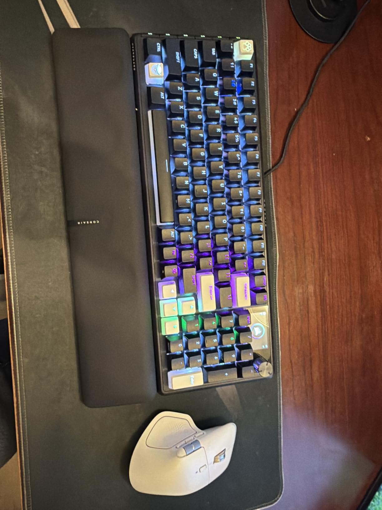 Corsair Vanguard 96 Wired Mechanical Gaming Keyboard - 96% Layout, MLX Plasma Linear Switches, 8000Hz Polling, LCD Display, Virtual Stream Deck, SOCD Flashtap customer photo 1