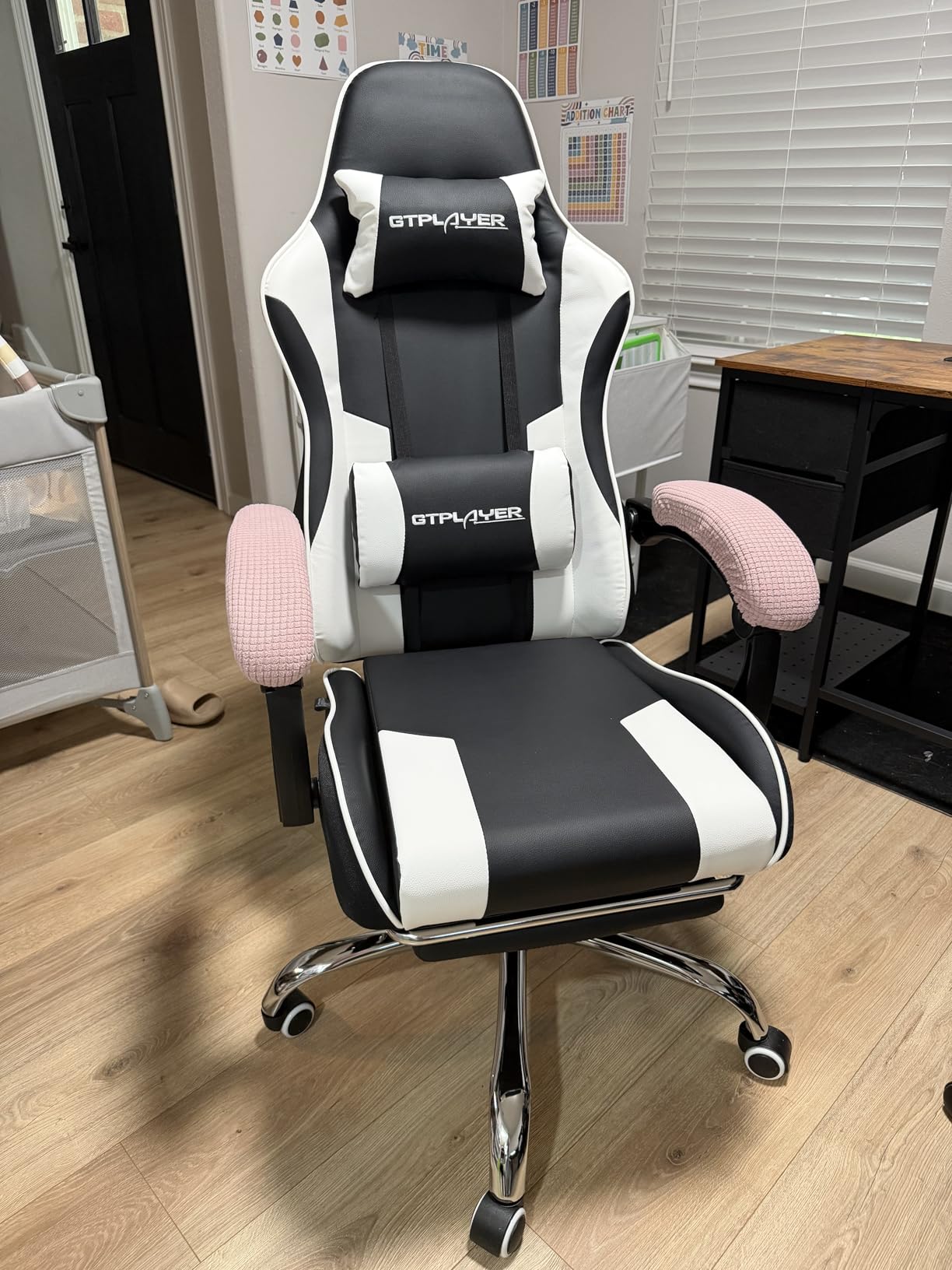 GTPLAYER Gaming Chair, Computer Chair with Footrest and Lumbar Support, Height Adjustable Game Chair with 360°-Swivel Seat and Headrest and for Office or Gaming (Snow White) customer photo 1