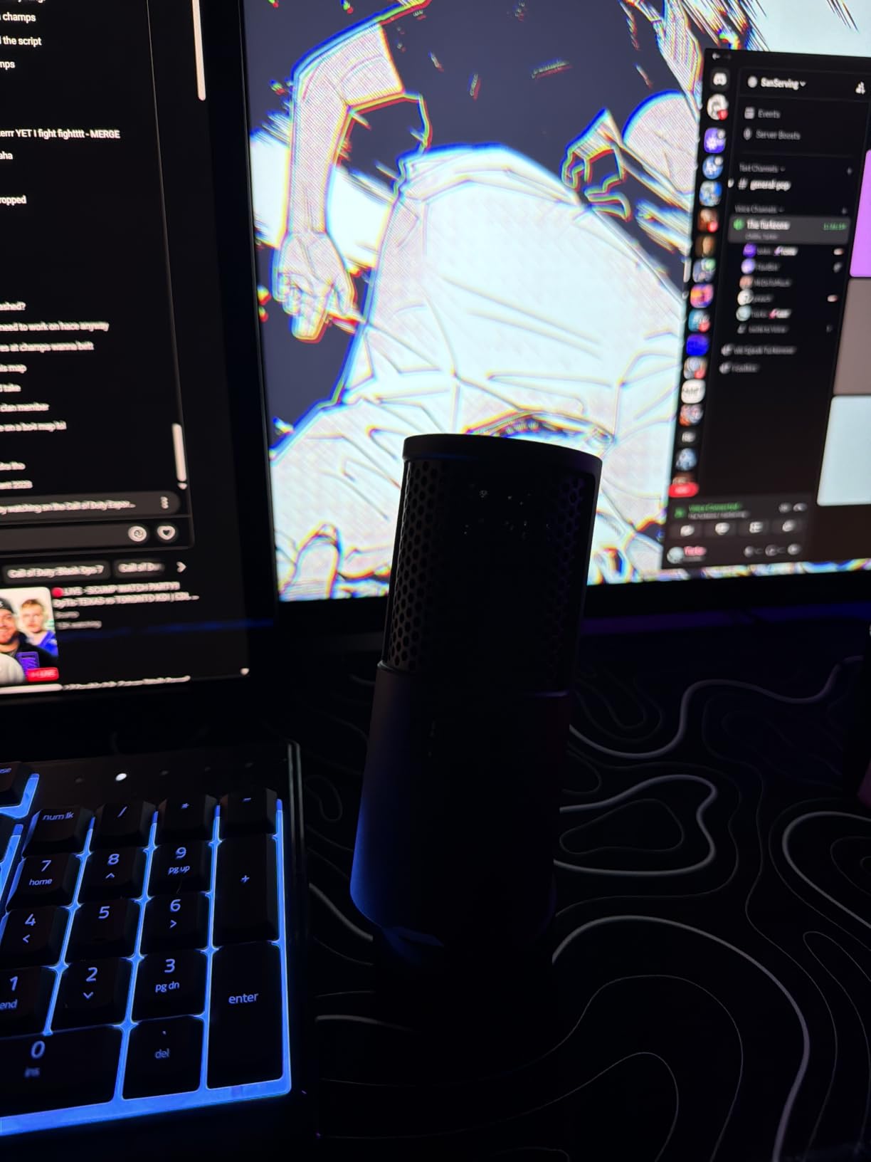 HyperX SoloCast 2 - Gaming USB Condenser Mic for PC, USB-C to USB-A, Built-in Pop Filter, Internal Shock Mount, Plug and Play, 24-bit / 96kHz, Compact Tiltable Stand - Black customer photo 1