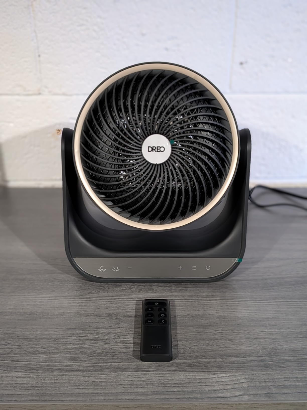 DREO Whole Room Heater, 3D Oscillating Heating Space Heaters for Indoor Use | 60° Vertical & 90° Horizontal Oscillation, 12 ft/s Long-Range Circulator, 3 Heat & 3 Fan Settings, Bedroom, Office, Black customer photo 1