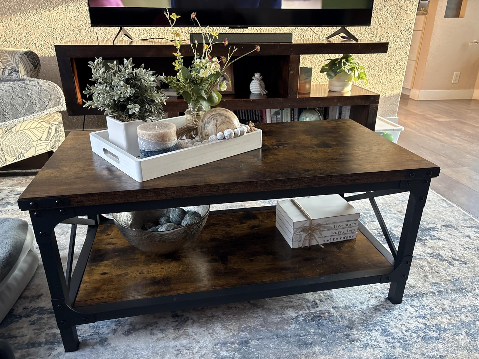 Rectangle Coffee Tables for Living Room, Wood Rectangular Coffee Table, 2 Tier Industrial Modern Center Table with Thickened Tabletop and Metal Frame, 47 inch Long (Rustic Brown) customer photo 1