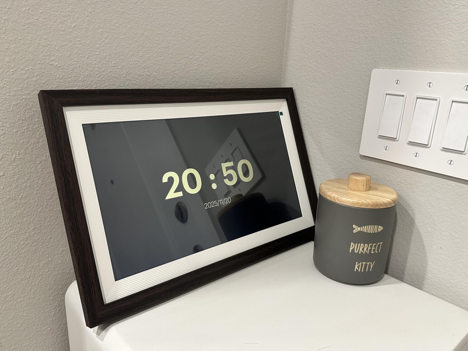 KODAK 15.6 Inch WiFi Digital Picture Frame, 1920x1080 FHD Touch Screen, 64GB Smart Photo Frame with App & AI Photo Creation, Easy Sharing Photos and Videos, Large Wooden Frame Gift for Family customer photo 2