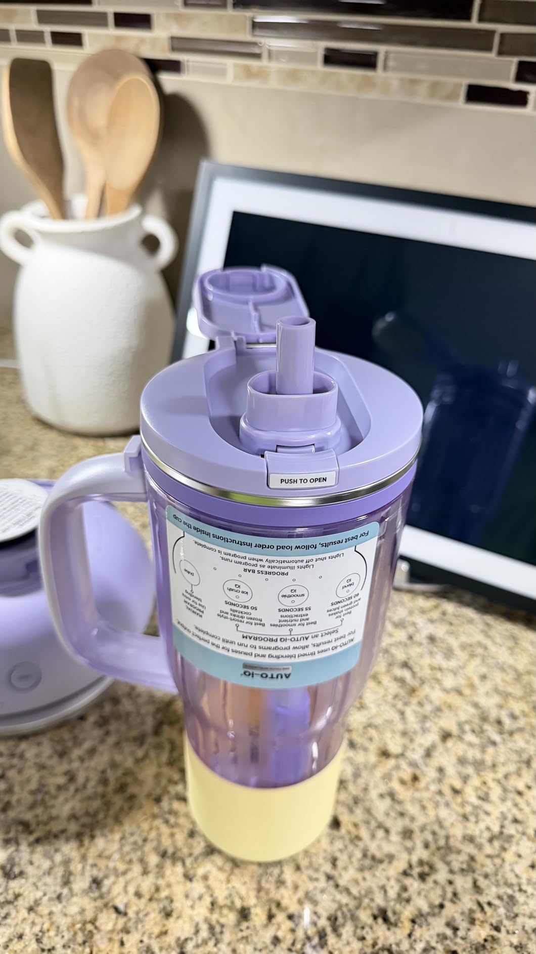 Ninja Blendboss | Personal Blender for Smoothies & Frozen Drinks | 26oz Travel Tumbler with LeakProof Lid, Chug Spout & Detachable Straw | Auto-iQ Technology | Blue Raspberry | DB351BL customer photo 2