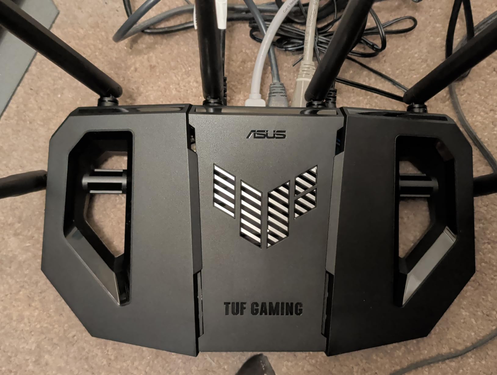 ASUS TUF Gaming BE6500 WiFi 7 Router, Dual-Band, Up to 6.5 Gbps Wireless, Game Accelerator, Multi-Link Operation (MLO), 4x 2.5GbE Ports customer photo 2