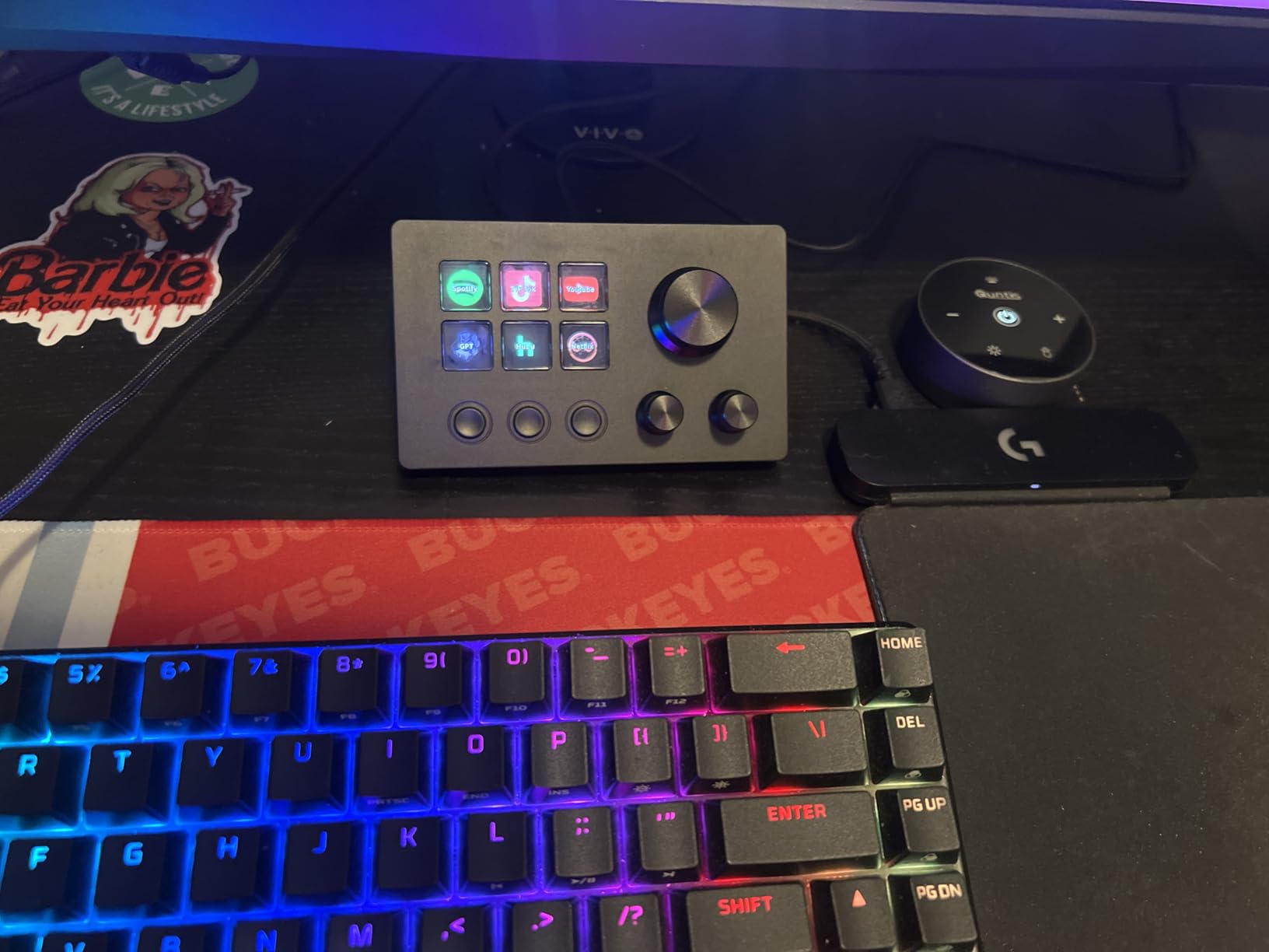 ActionRing Stream Controller Deck,Macro Keypad,Gaming Shortcut Keyboard | 6 Customizable Keys and 3 Dials,Trigger Actions for OBS/Twitch/YouTube,Workflow Controller,Compatible with Win/Mac(N3 Black) customer photo 1