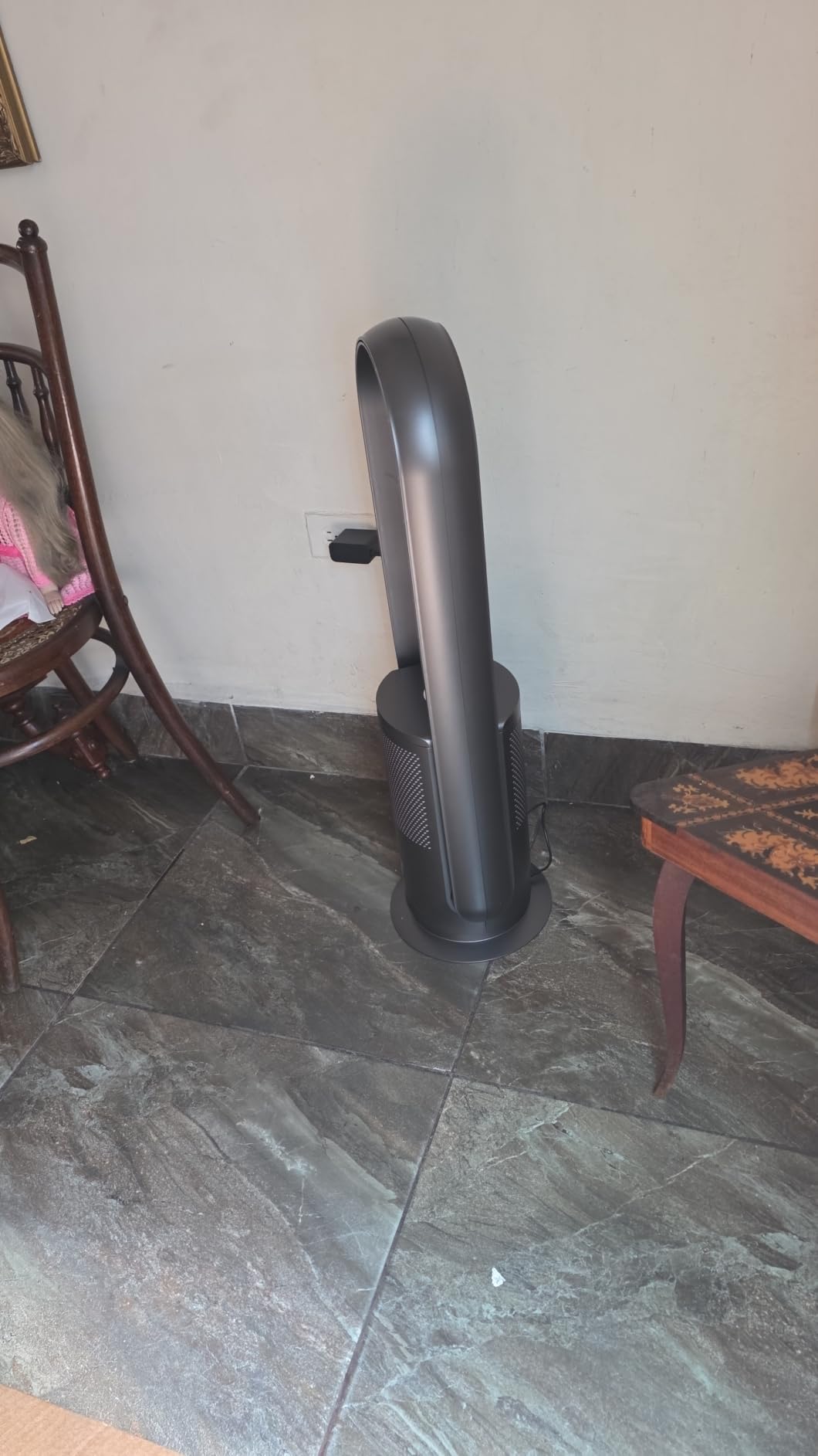 U ULTTY Bladeless Fan with Air Purifier, Quiet Tower Fan with Remote, Touch, 9 Speeds, 8H Timer, HEPA Filter 99.97%, 90° Oscillation Fans, Floor Fans Powerful for Home Office Room, CR022D White customer photo 1