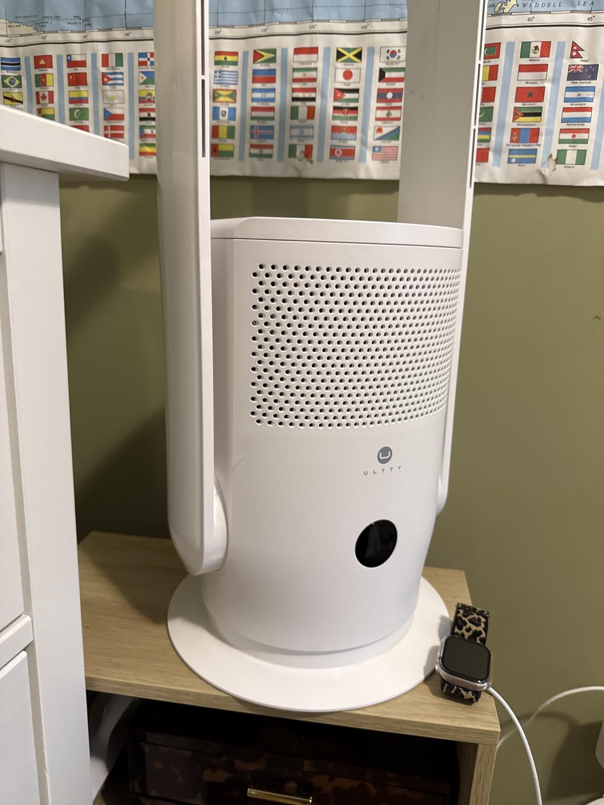 U ULTTY Bladeless Fan with Air Purifier, Quiet Tower Fan with Remote, Touch, 9 Speeds, 8H Timer, HEPA Filter 99.97%, 90° Oscillation Fans, Floor Fans Powerful for Home Office Room, CR022D White customer photo 2
