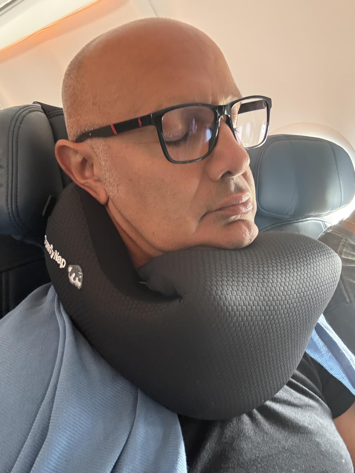 ComfyNap Versatile Travel Neck Pillow for Airplane [Patented], 9 Positions in 3 Techniques, Plane Pillow with Pure Memory Foam, Travel Pillow with HeadRest Flight Sleep, Travel Essential - Mercury customer photo 1
