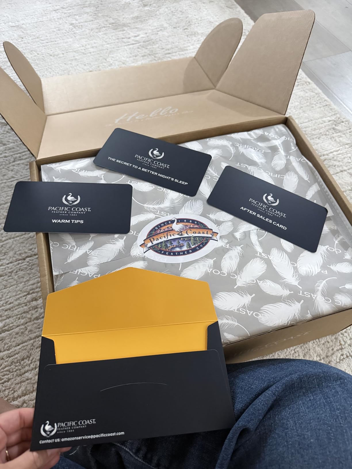 Pacific Coast Premium Goose Down Fiber Comforter King Size, 420TC 100% Australian Cotton Shell, All-Season Comforter with Hidden Baffle Box & Double-Stitched Piping (106x90) customer photo 2