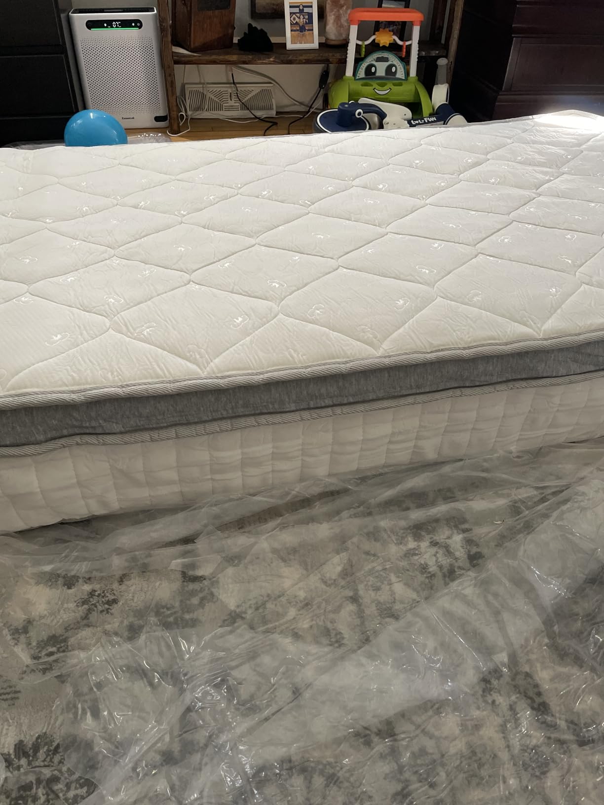 Neo Sleep Queen Size Mattress, 12 Inch Hybrid Comfort & Supportive Mattress in a Box, Cooling Gel Memory Foam and Pocket Springs with Pressure Relief, CertiPUR-US Certified, Medium Plush Feel customer photo 2