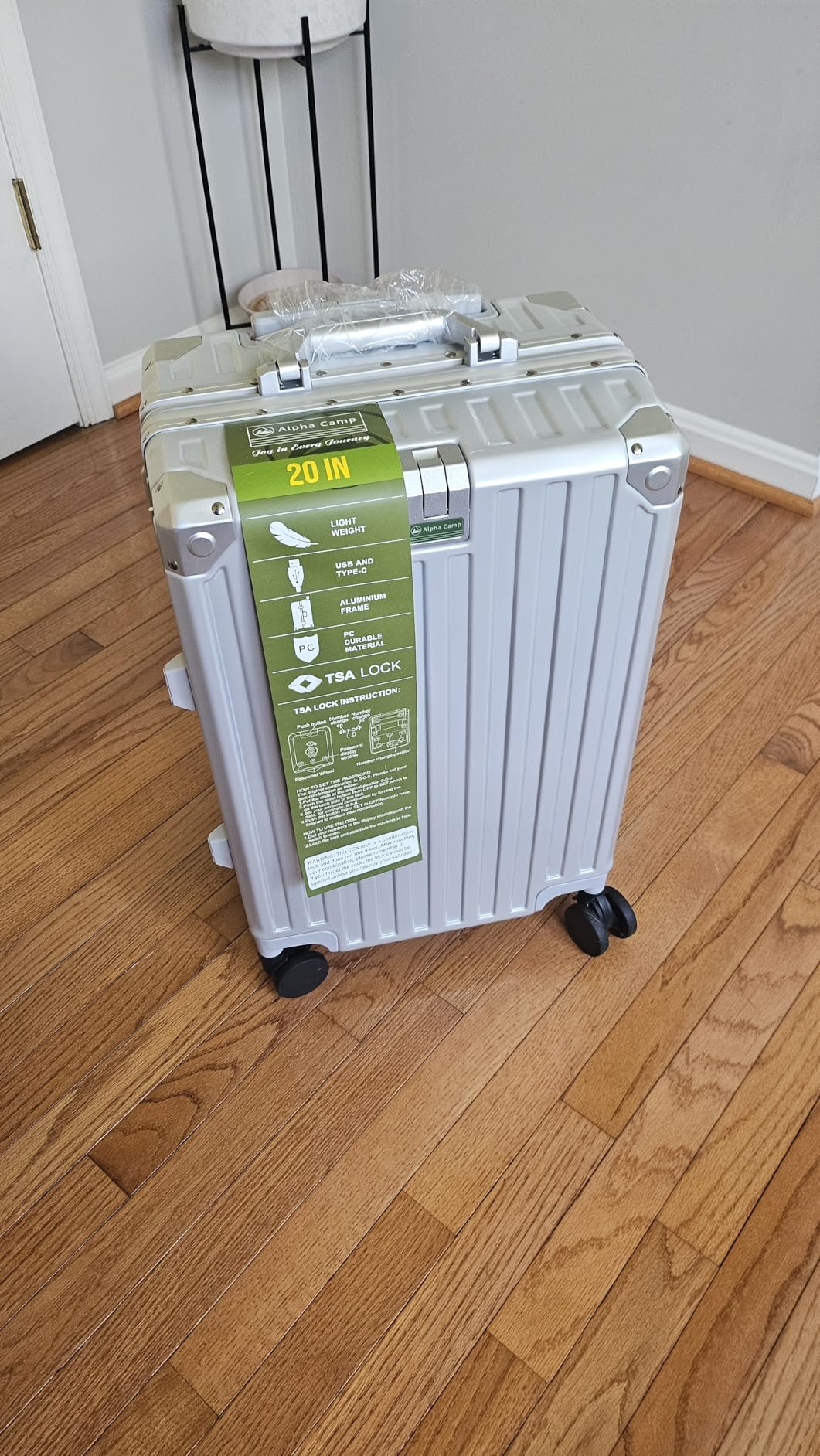 ALPHA CAMP Checked 28 Inch Luggage, Thickened Aluminum Frame Luggage with TSA Spinner Wheels, 3-Layer PC Hard Shell Zipperless Travel Suitcase, TypeC USB Charging Port, Cup Holder, Silver customer photo 2