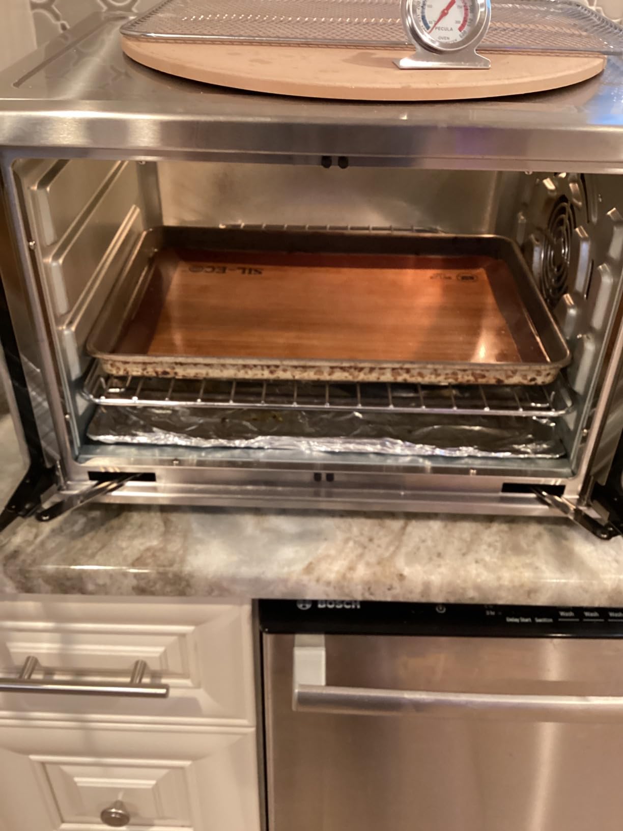 Oster Extra Large 42L French Door Countertop Toaster Oven, 10-in-1 Air Fryer Oven, with Air Fry Rack, Wire Rack, Baking Pan and Crumb Tray, Stainless Steel customer photo 2