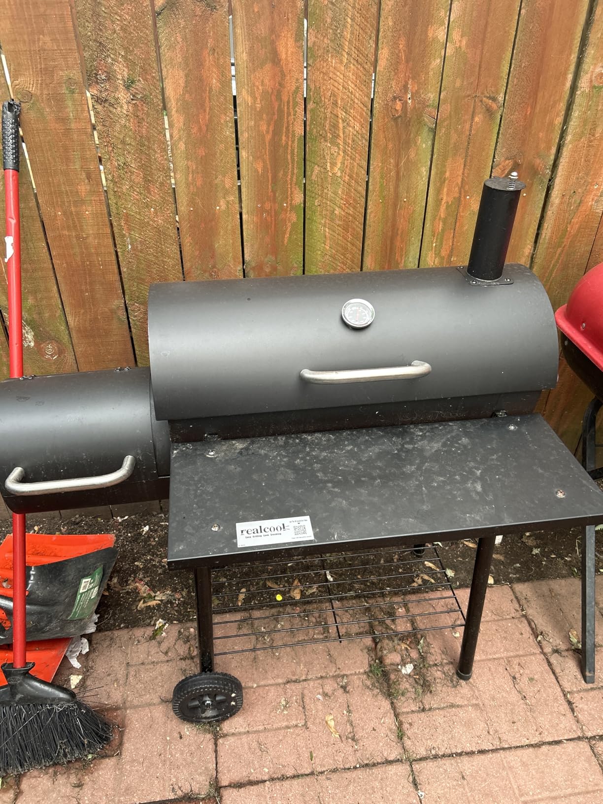 Realcook Charcoal Grill with Offset Smoker: Spacious Barrel Charcoal Grills with 800 Sq. In. Cooking Space customer photo 2