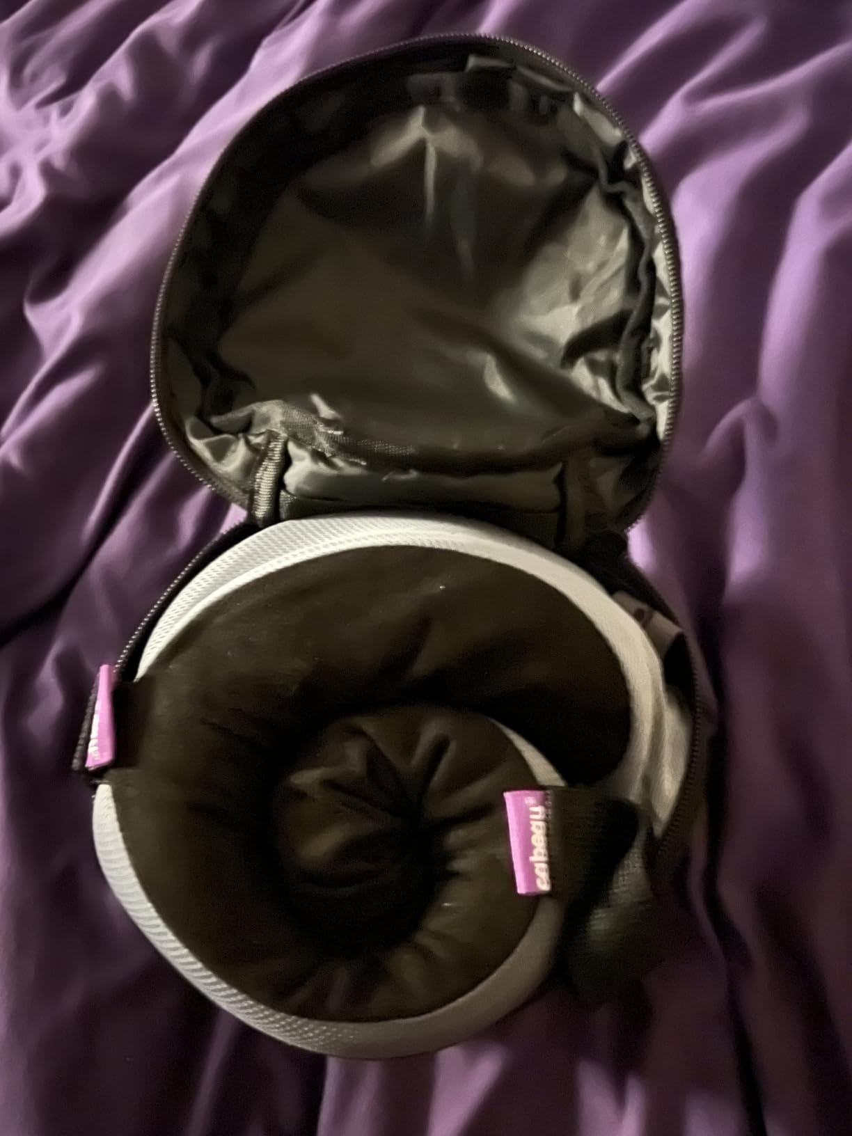 Cabeau TNE S3 Deluxe Luxury Travel Neck Pillow for Airplanes with Patented Seat Strap and Head Hold Technology (Black) customer photo 2