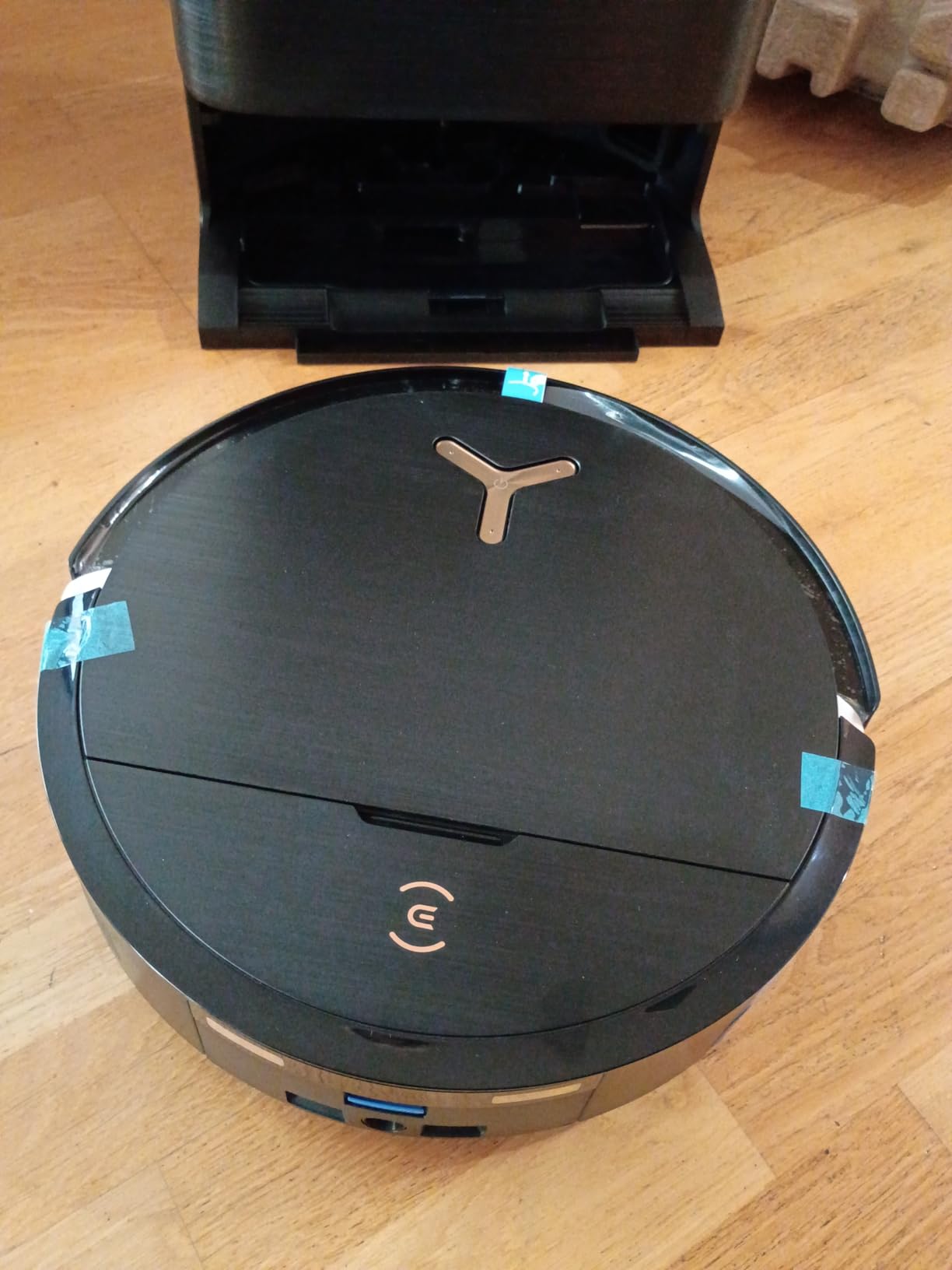 ECOVACS DEEBOT X9 PRO Omni Robot Vacuum and Mop, 16,600Pa Suction, Instant Roller Mop, ZeroTangle 3.0, Auto Mop Lift, AI Navigation, Self-Empty Station, Perfect for Pet Hair, Carpets & Hard Floors customer photo 2