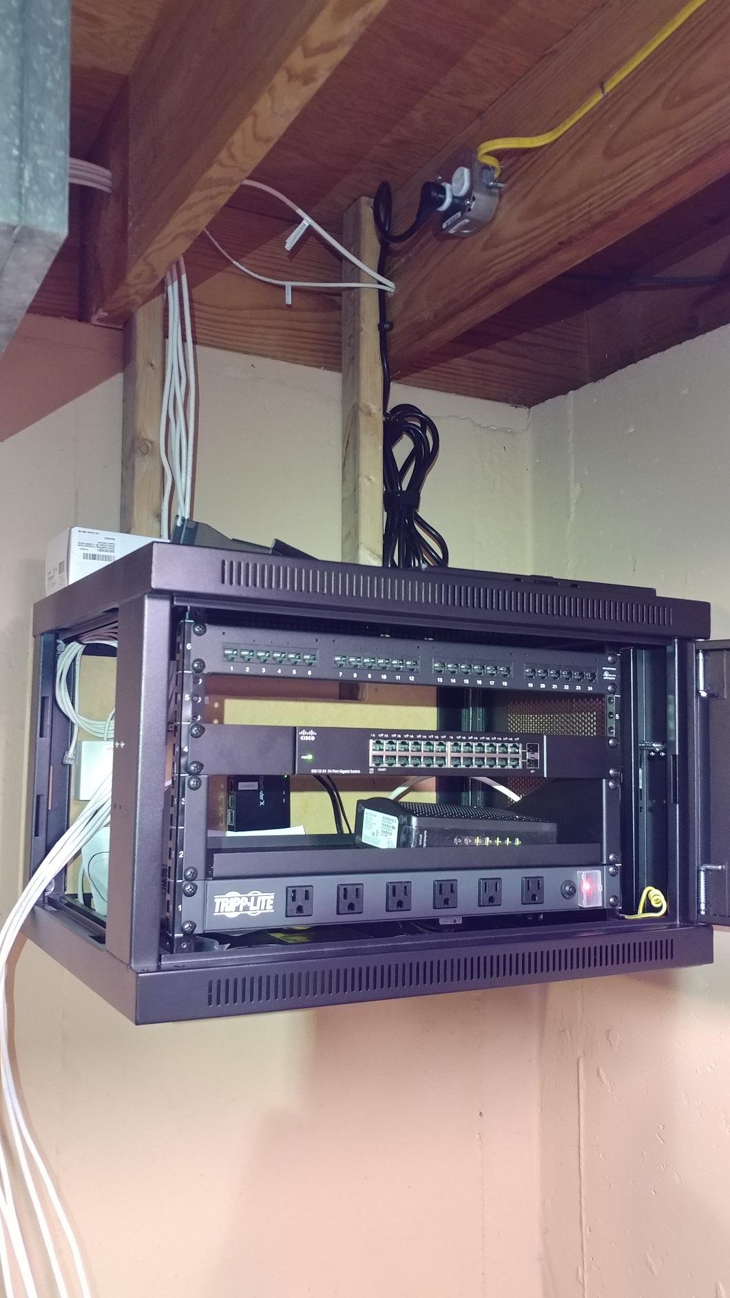 Eaton Tripp Lite 12-Outlet 1U Rack Mount Power Strip PDU, Six Front & Six Rear Facing Outlets, 15A, 120V, 15ft Extension Cord with Flat Plug, Rackmount for DJ Equipment and Server Racks (RS1215-RA) customer photo 2