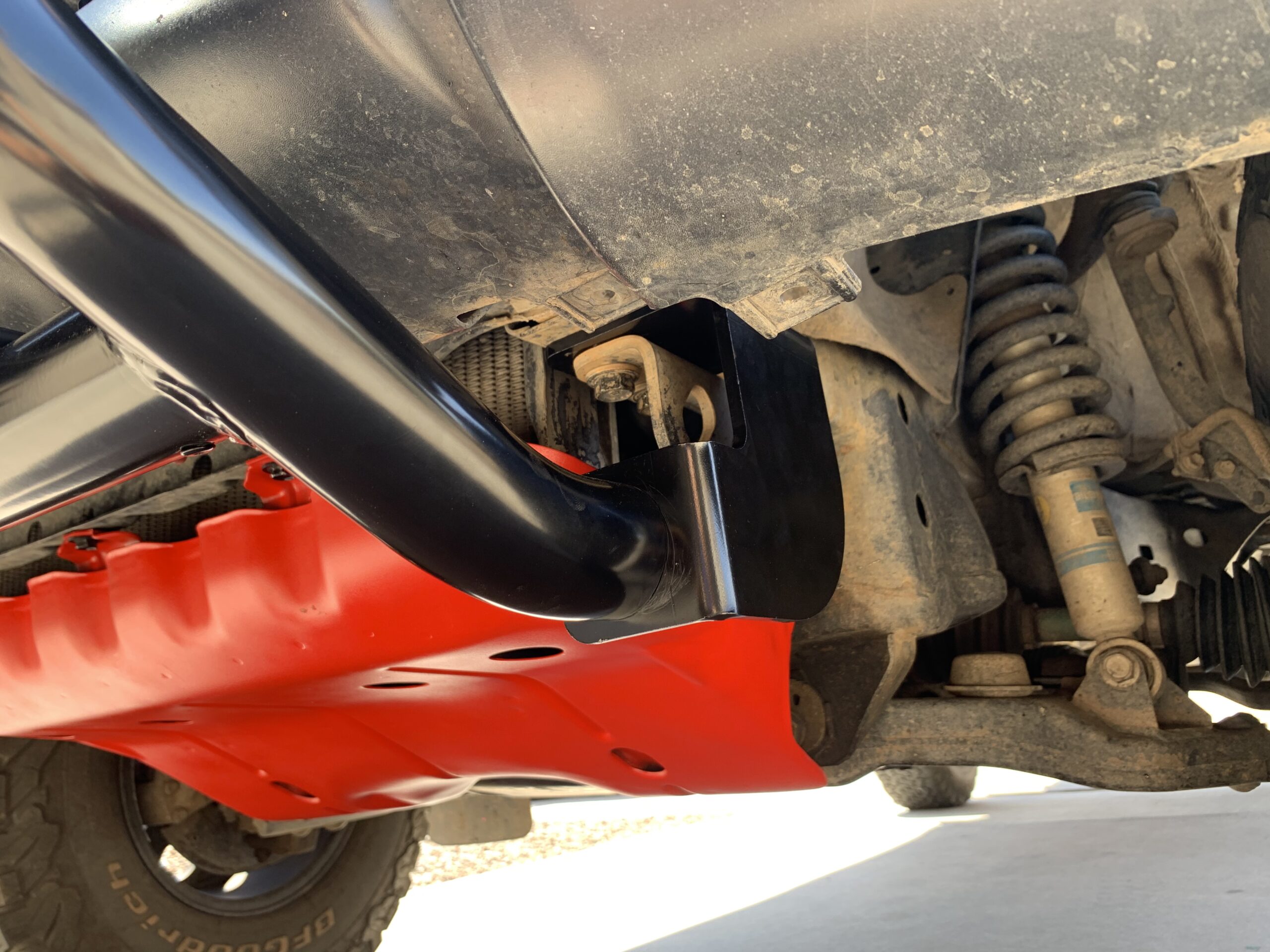 Westin 30-0025 Safari Universal Bull Bar 10.75 in. Mounting Depth Black customer photo 2