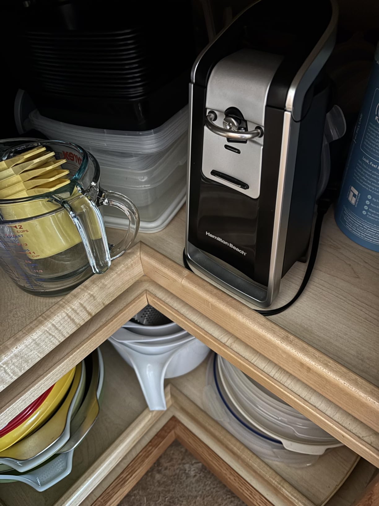 Hamilton Beach Smooth Edge Electric Automatic Can Opener for Kitchen with Easy Push Down Lever, Extra Tall, Includes Stainless Steel Scissors, Black and Chrome (76607) customer photo 2