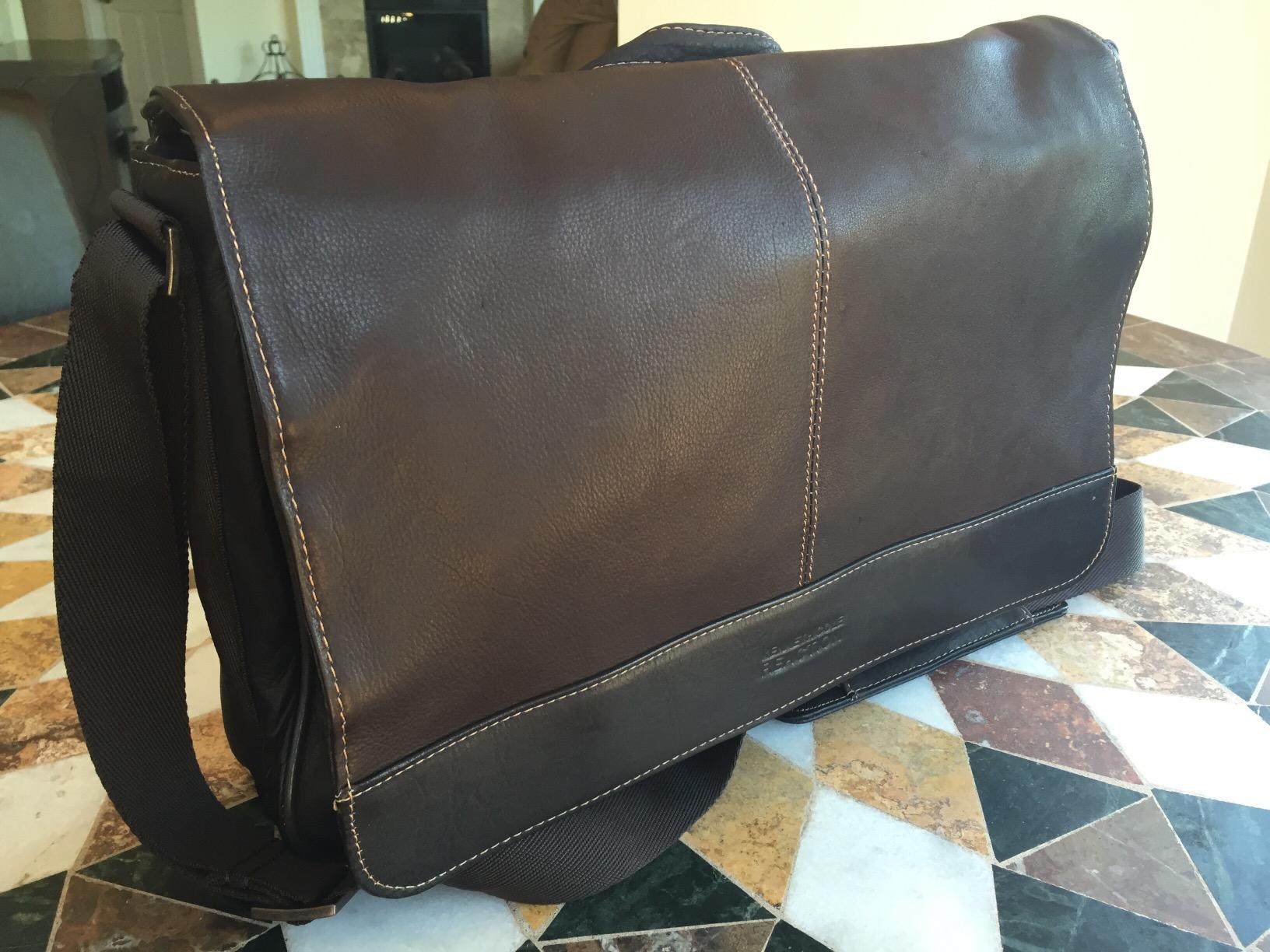 Kenneth Cole REACTION Colombian Leather Slim Single Compartment customer photo 2
