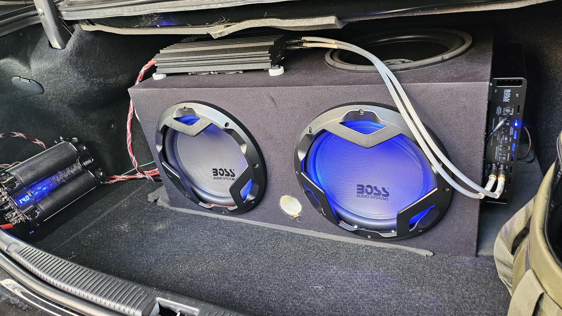BOSS Audio Systems CAP18, 18 Farad Car Capacitor, Energy Storage customer photo 1