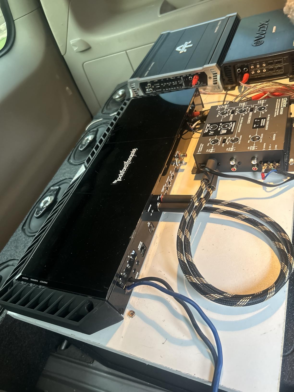 Rockford Fosgate Power T2500-1bdCP 2500 Watt Class-bd Constant Power Mono Amplifier customer photo 2