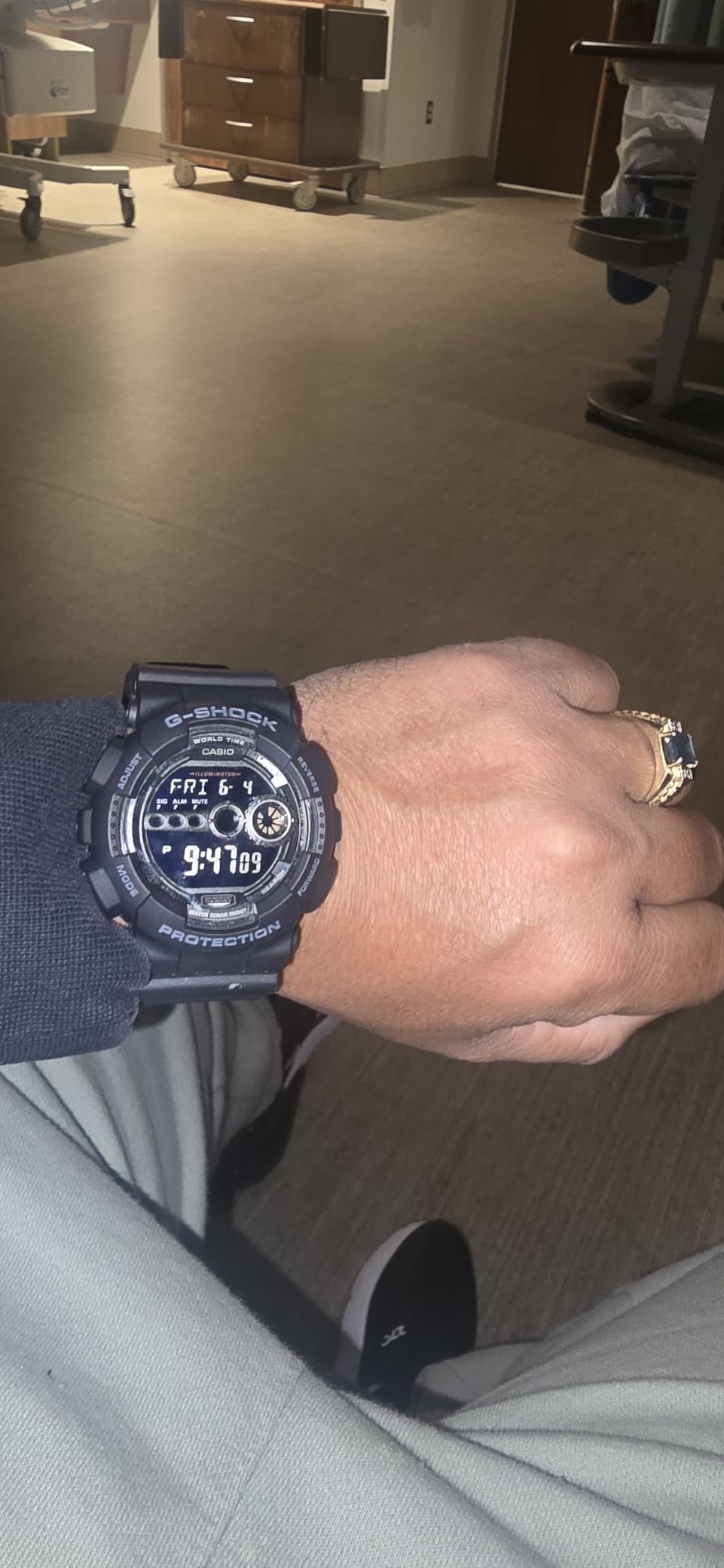 Casio G-Shock GD100-1B Men's Tough Digital Watch - 200M Water Resistant, High-Brightness LED, Dual Time customer photo 2