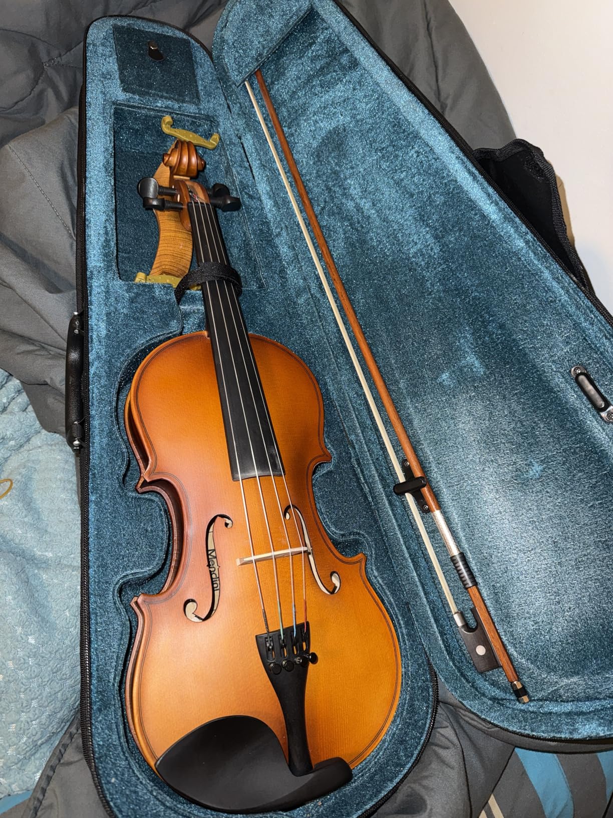 Mendini by Cecilio 15-Inch Solid Wood Viola Set for Beginners - Hand Carved Acoustic Viola Kit with Hard Case, Bow, Rosin, Bridge and Extra Strings (Satin Antique) customer photo 2