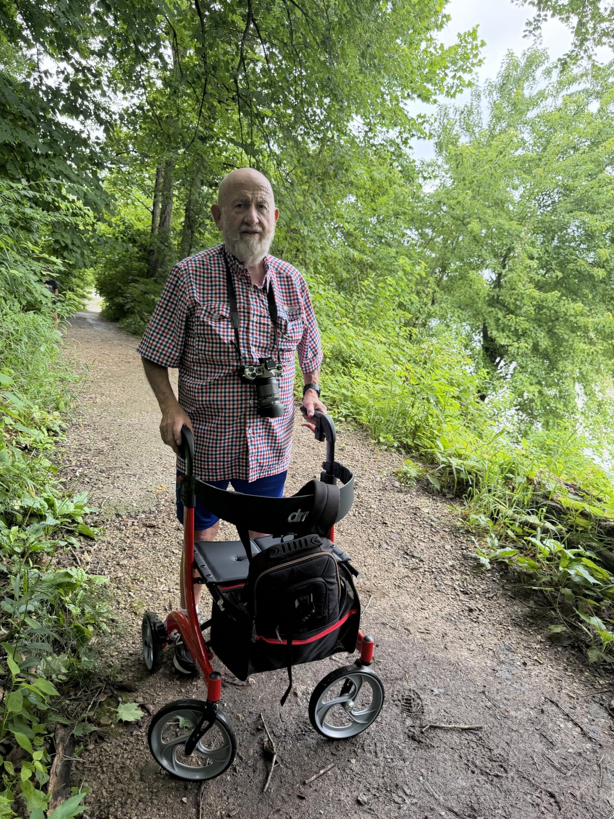 Drive Medical RTL10266 Nitro Euro-Style 4-Wheel Rollator with Seat, Red | Euro-Style 4-Wheel Rollator Walker with Seat for Comfortable, Convenient Everyday Mobility Support and Ease customer photo 1