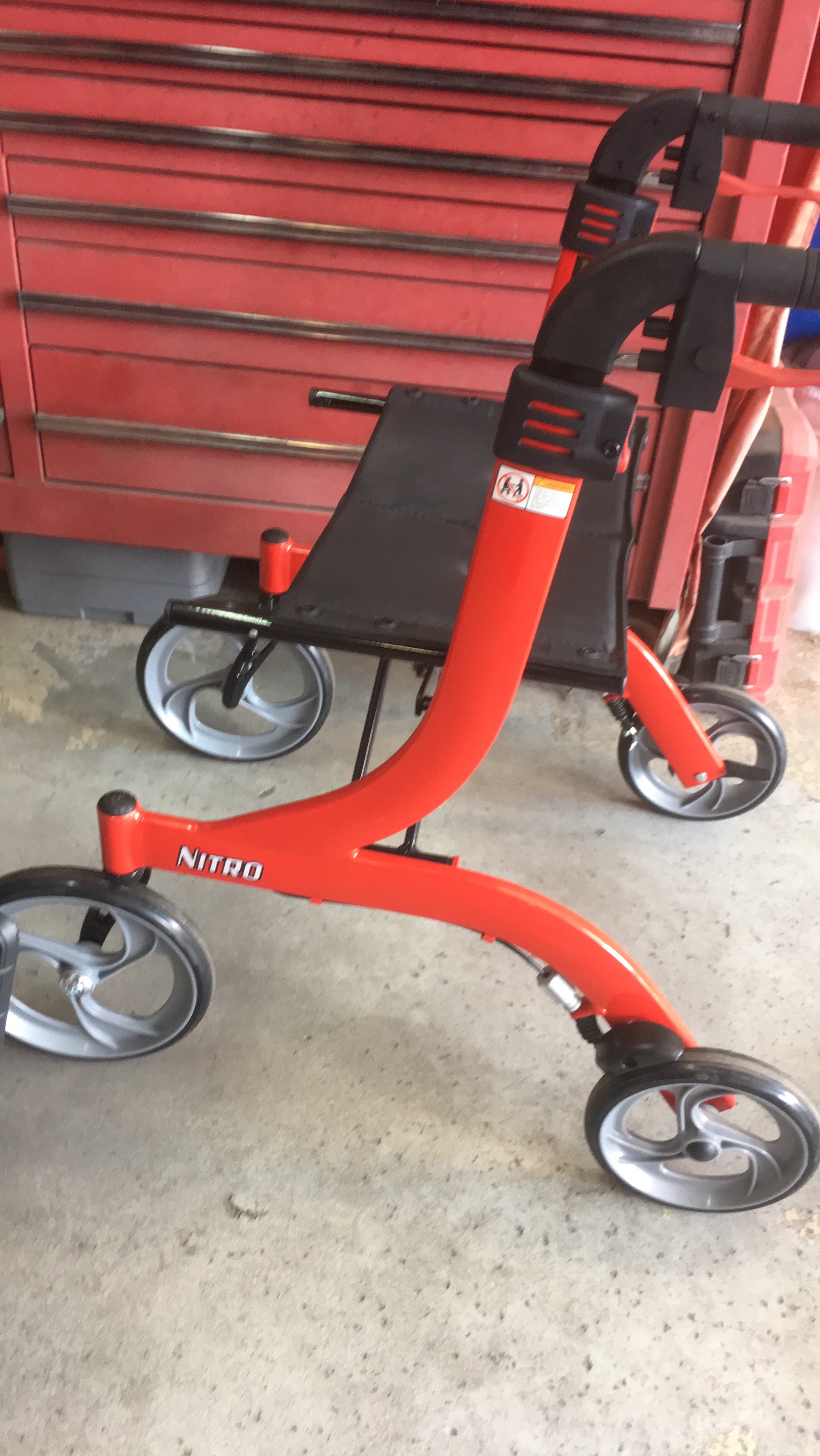Drive Medical RTL10266 Nitro Euro-Style 4-Wheel Rollator Walker With Seat, Red customer photo 2
