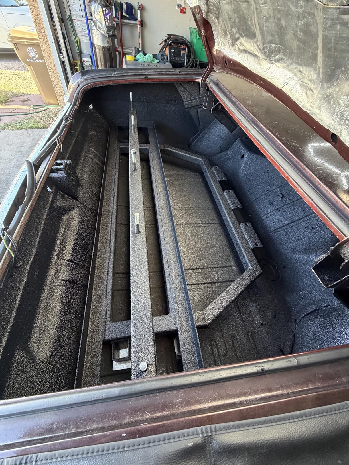 Custom Coat Black 1 Gallon Urethane Spray-On Truck Bed Liner Kit with Spray Gun and Regulator customer photo 1