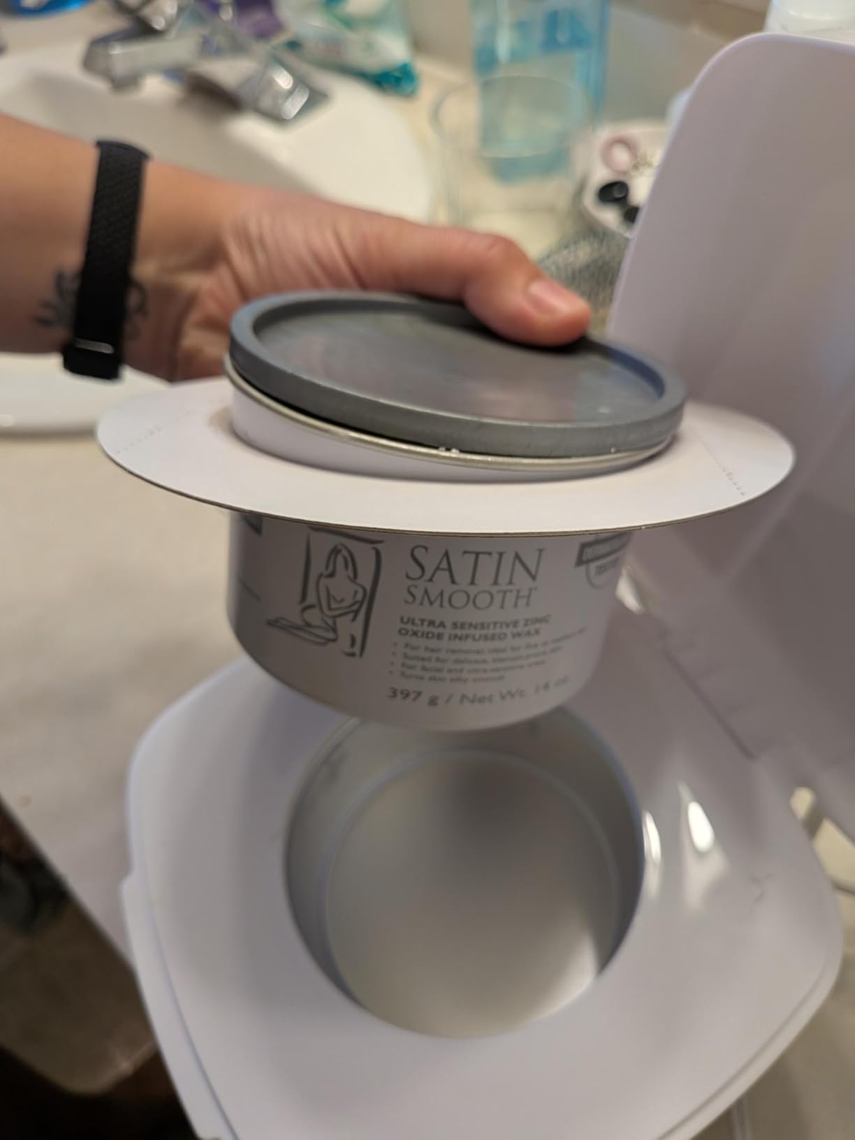 Satin Smooth Single Wax Warmer Machine for Hair Removal, Heater SSW12C | Compact Pot Heating with Adjustable Temperature Control, Ideal for Face and Body Waxing, Includes Lid, Dye-Free customer photo 2