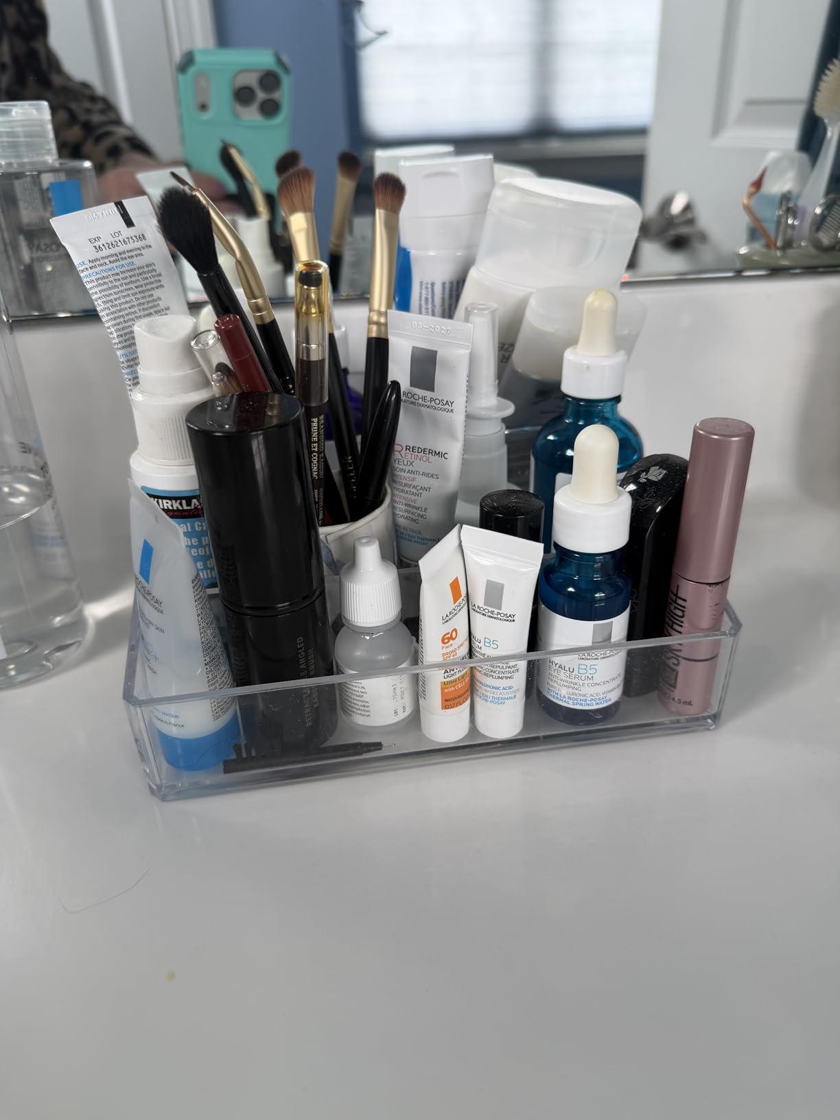 STORi Clear Plastic Small Countertop Vanity Makeup Organizer, Compact Rectangular 4-Compartment Holder for Brushes, Eyeshadow Palettes, & Beauty Supplies, Made in USA customer photo 1