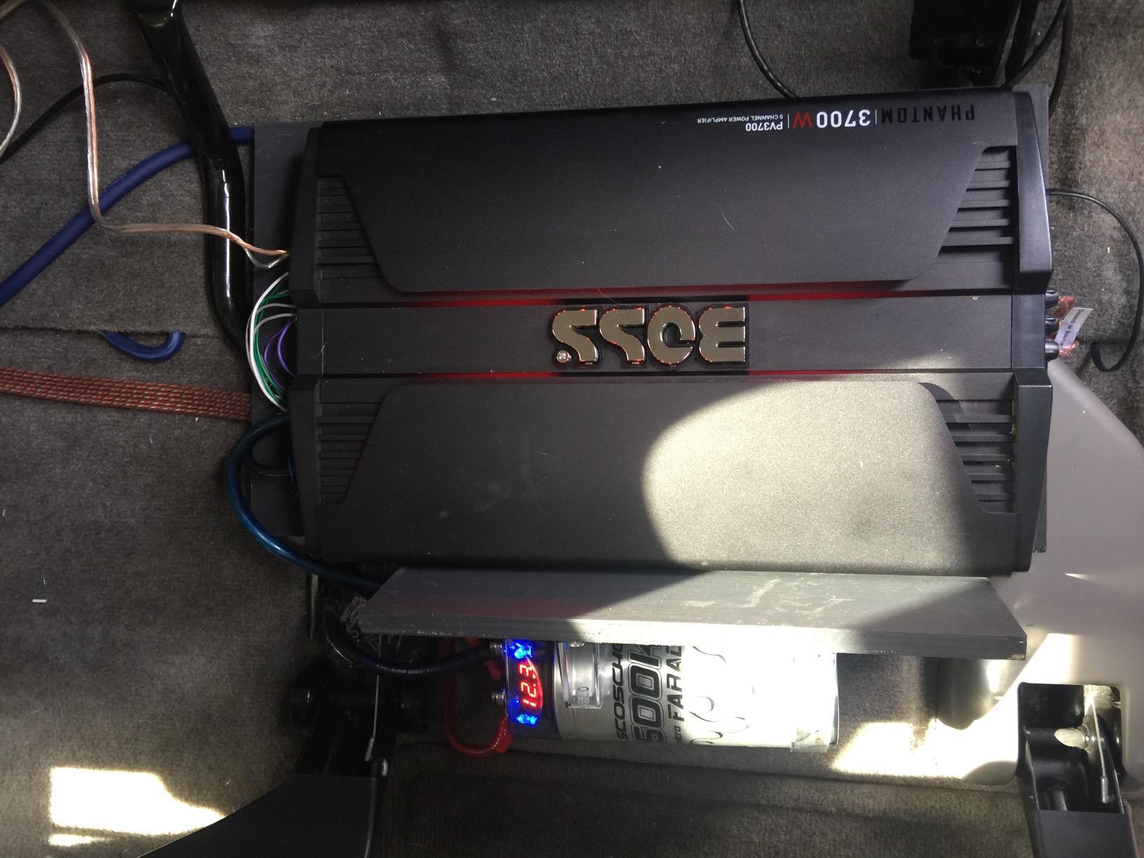 BOSS Audio Systems PV3700 5 Channel Car Stereo Amplifier - 3700 High Output, 2/4 Ohm Stable customer photo 2